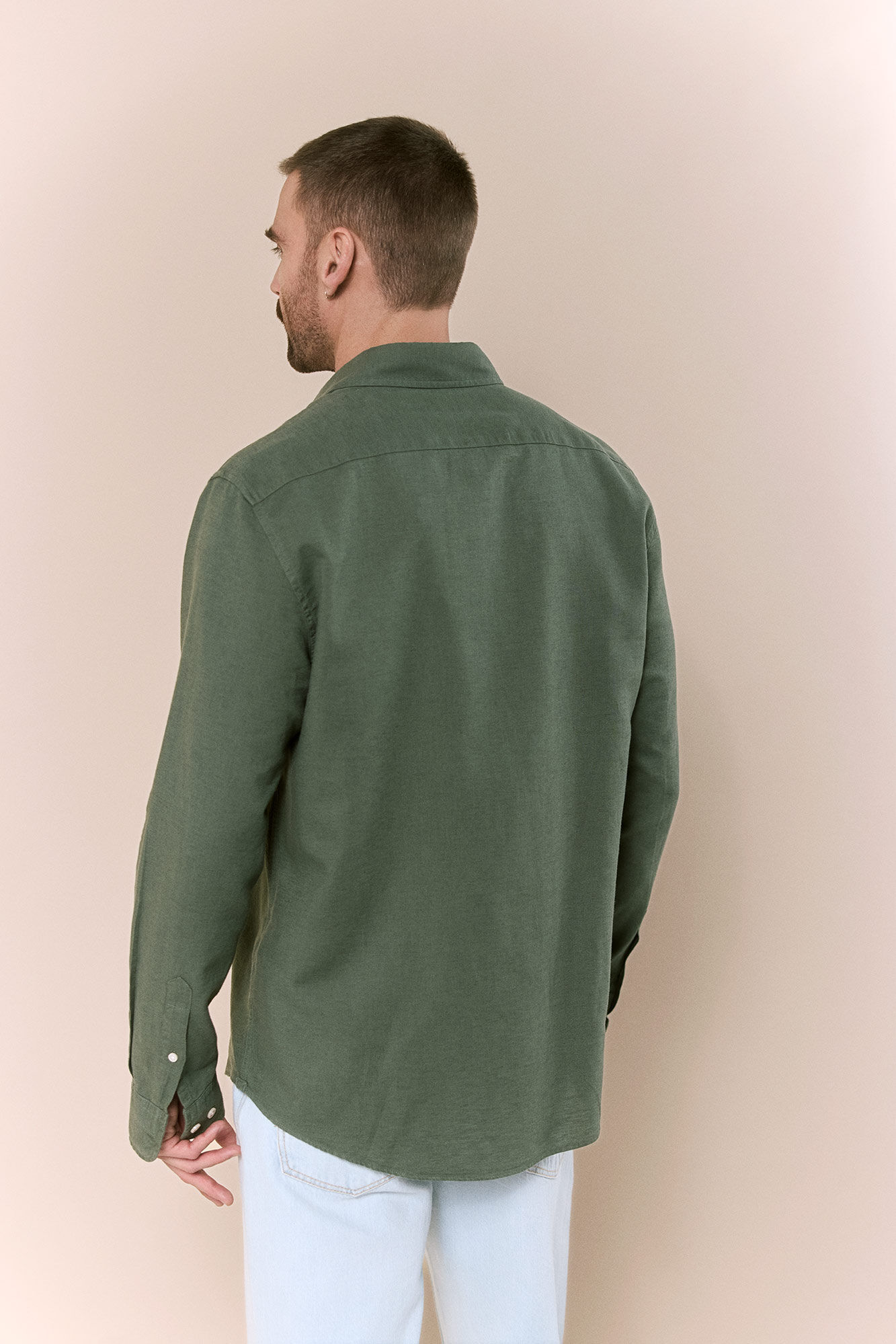 OOTO Camisa algod&oacute;n lino manga larga Kaki