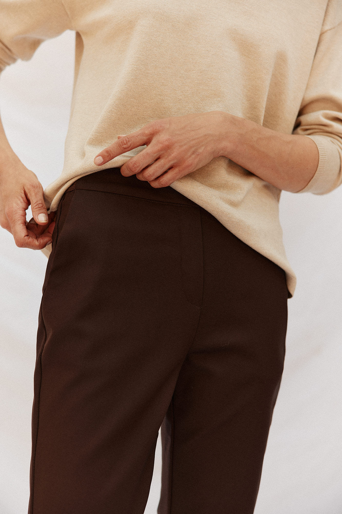 Cortefiel Pantal&oacute;n recto con el&aacute;stico en la espalda Arena