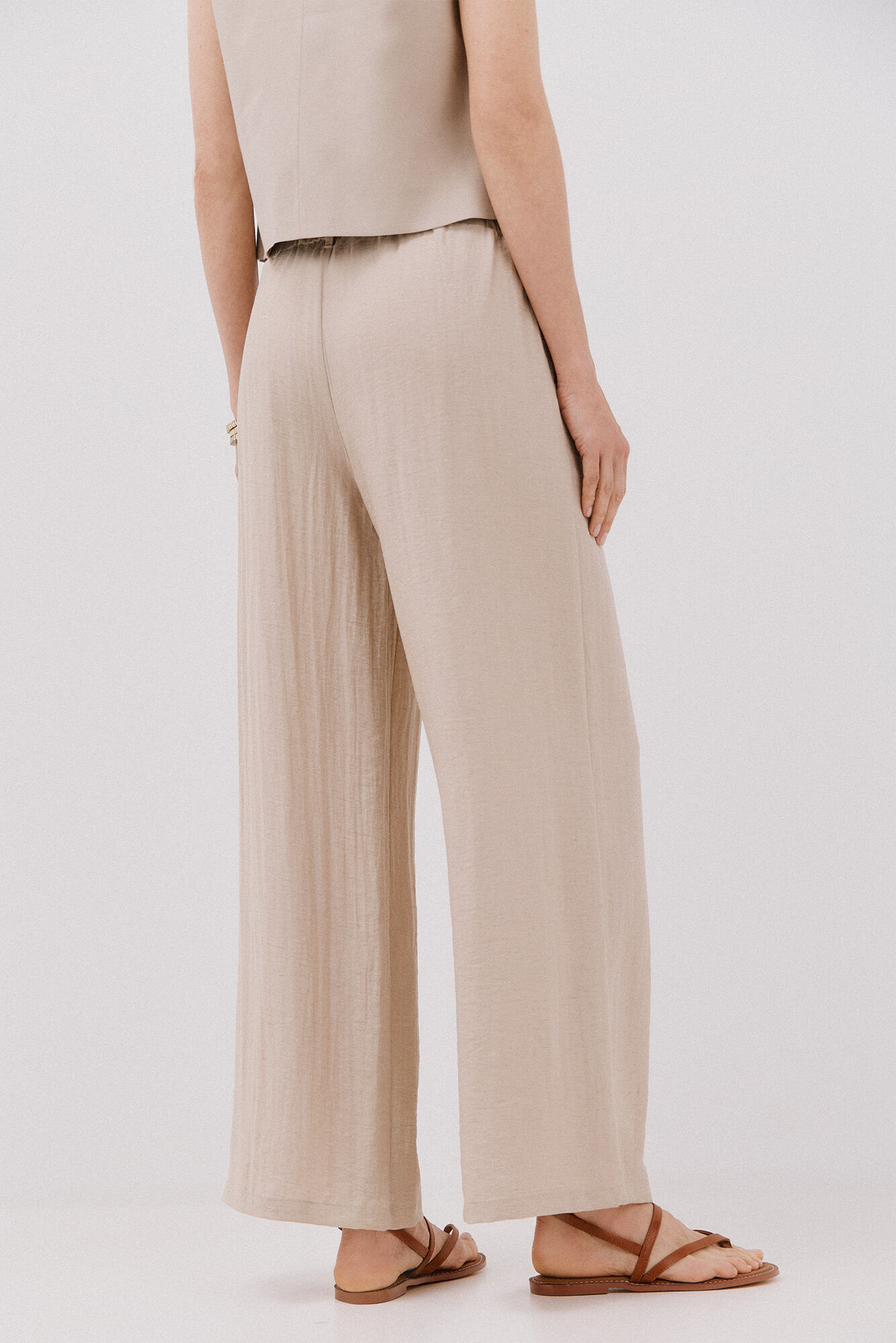 Cortefiel Pantal&oacute;n fluido ancho Beige