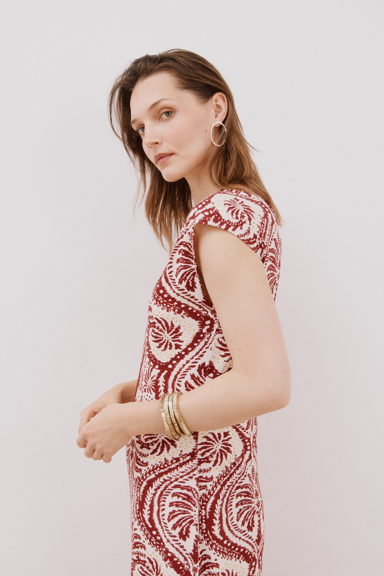 Cortefiel Vestido escote pico contraste