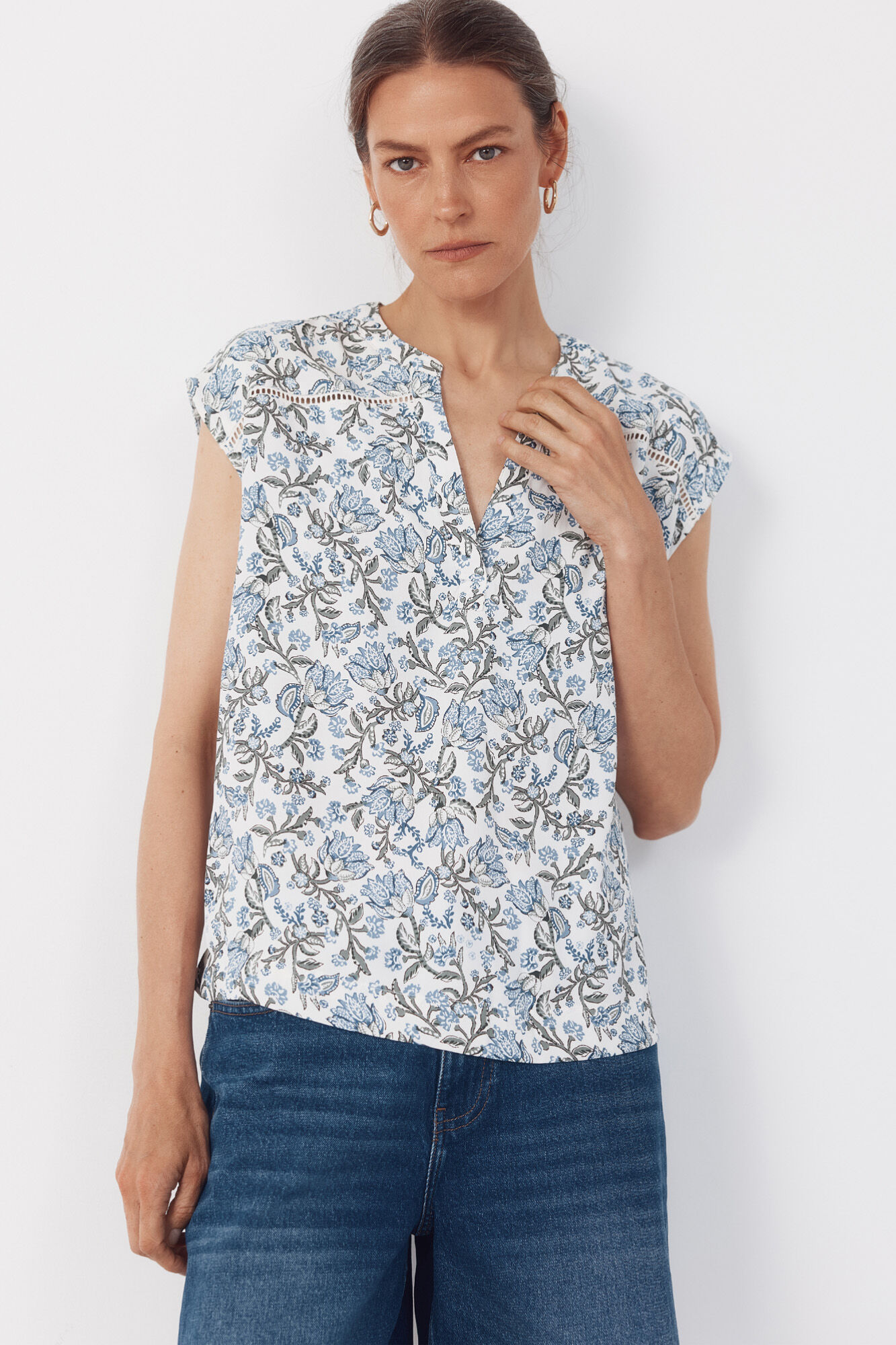 Cortefiel Blusa con encaje