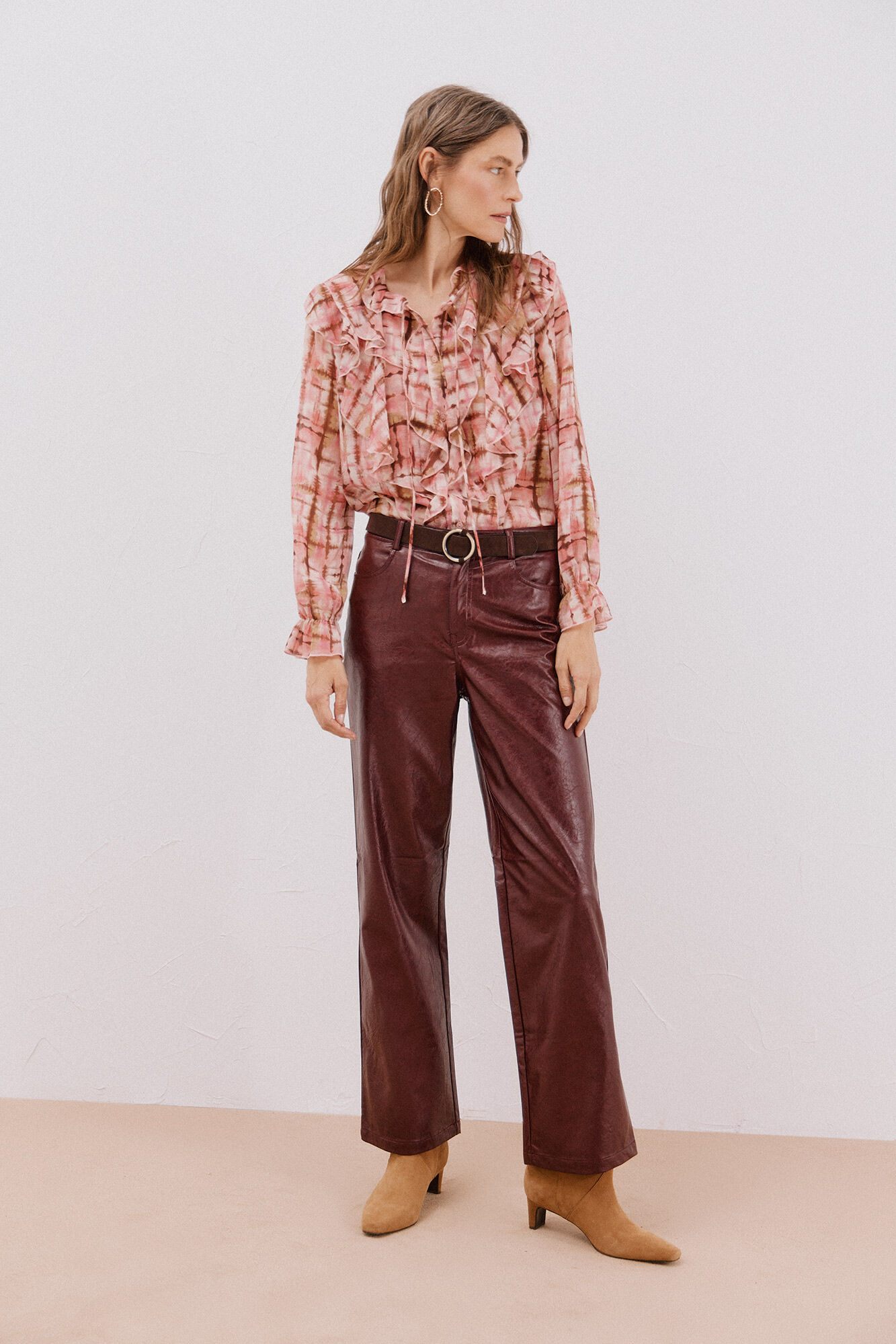 Cortefiel Blusa volante delantero