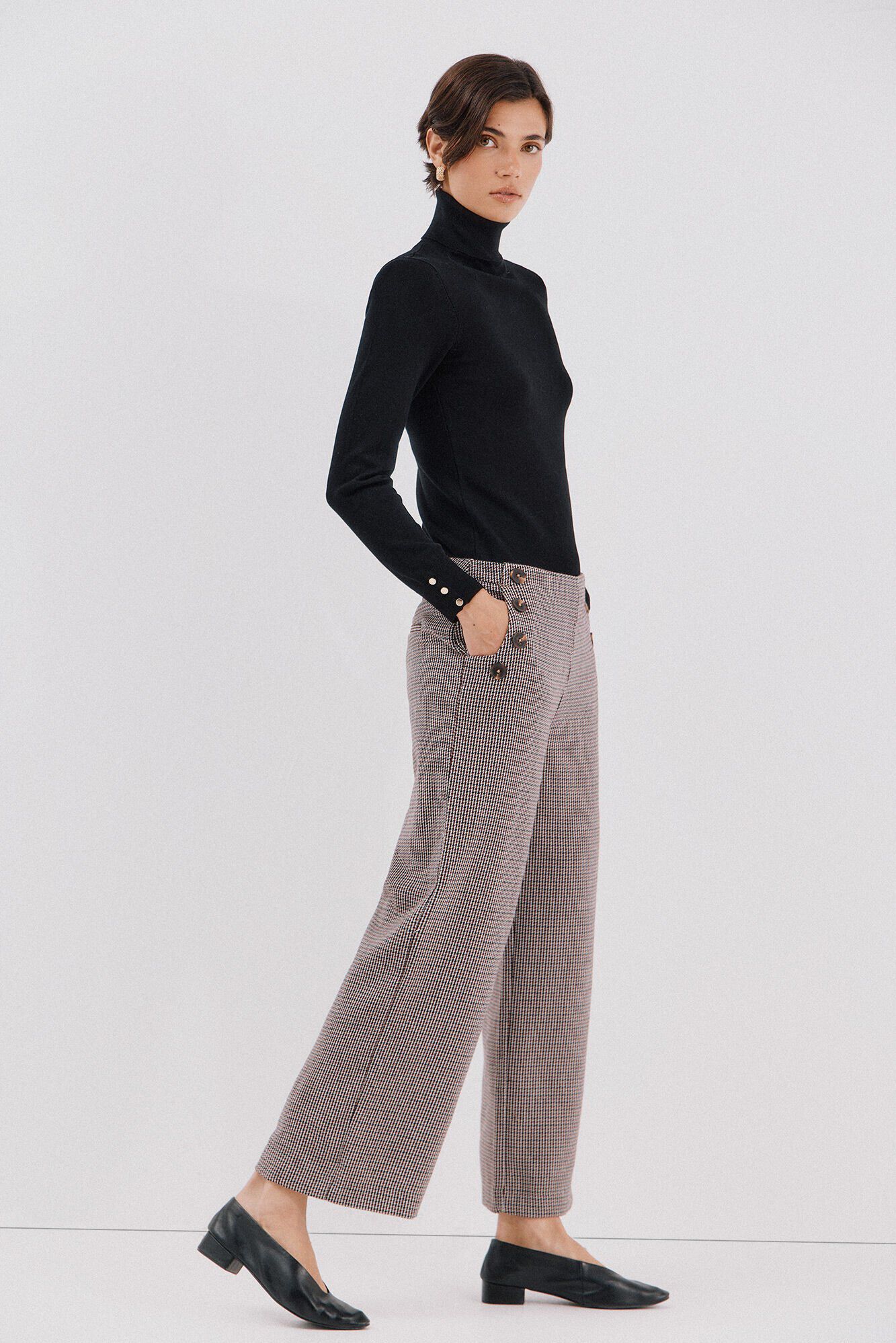 Cortefiel Pantal&oacute;n de mujer crop y ancho Estampado granate