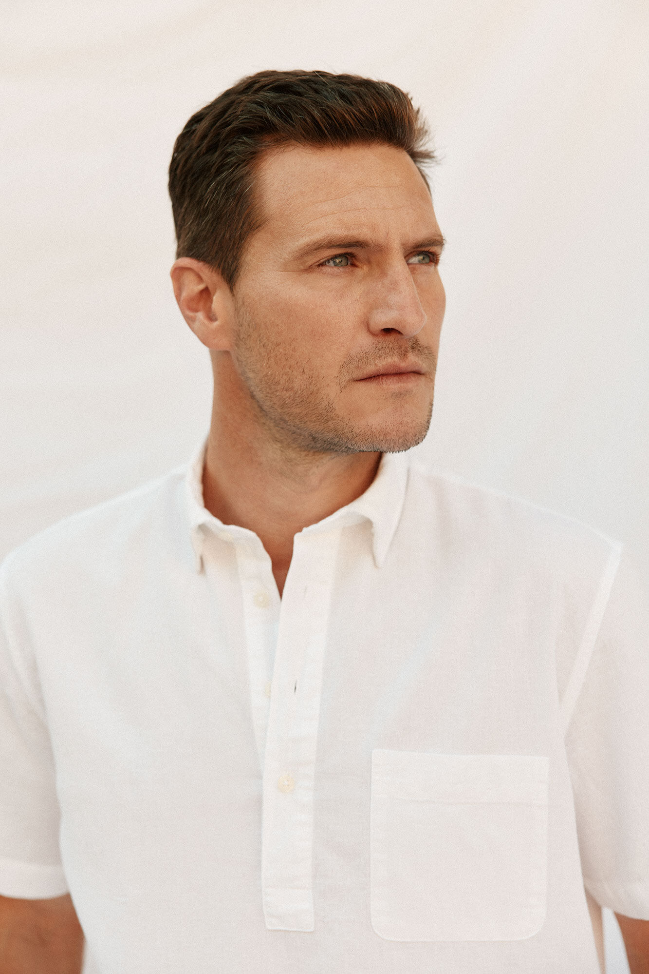 Cortefiel Polera lisa algod&oacute;n lino manga corta