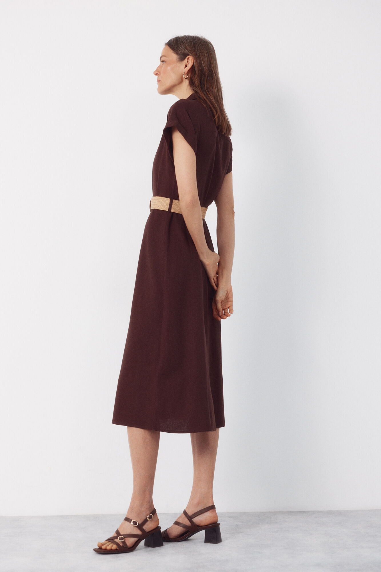 Cortefiel Vestido lino Marr&oacute;n oscuro