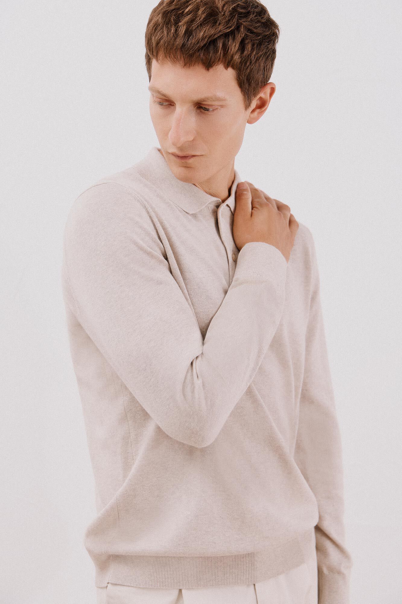 Cortefiel Su&eacute;ter algod&oacute;n cashmere cuello redondo ajustado Beige