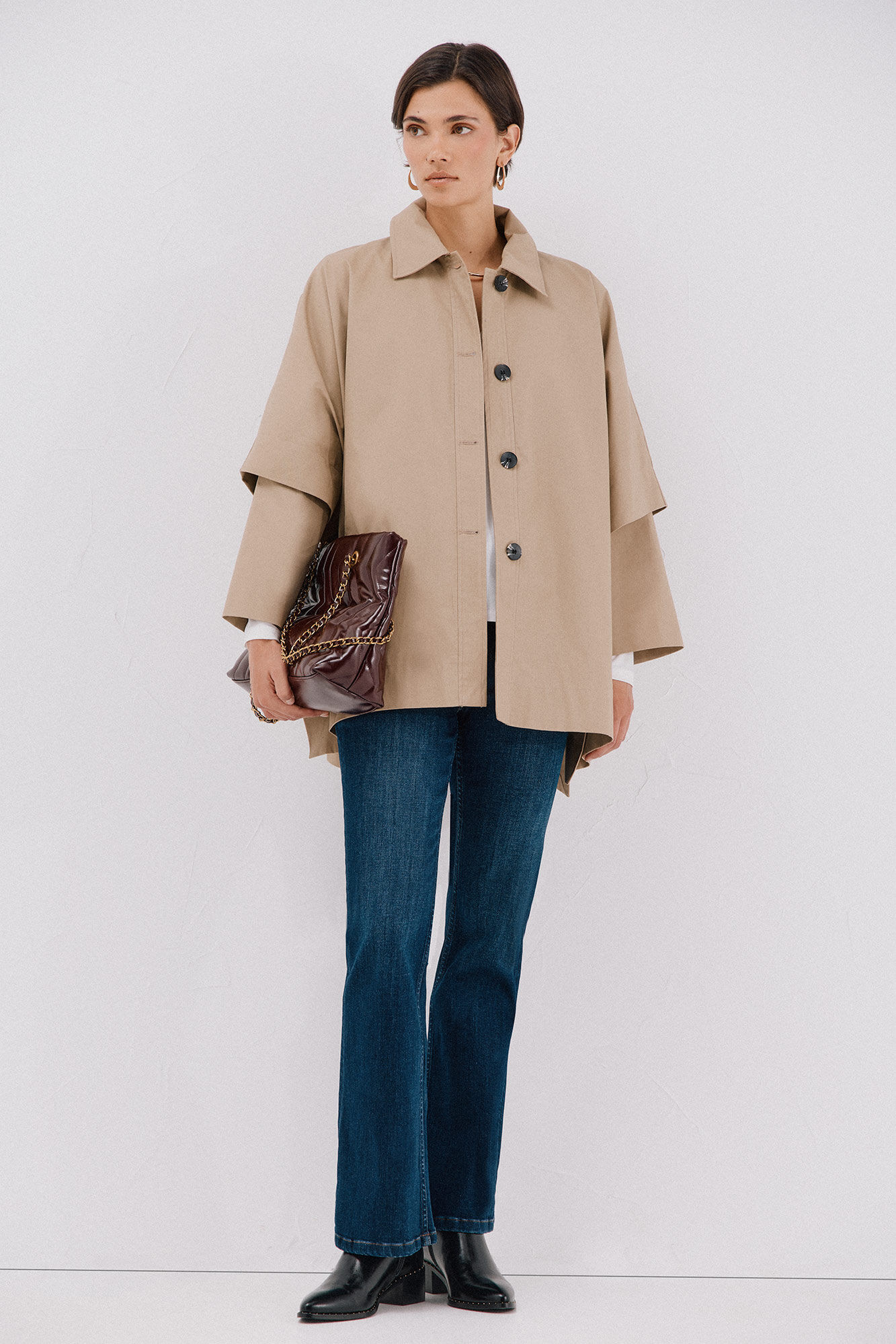 Cortefiel Capa de tejido gabardina