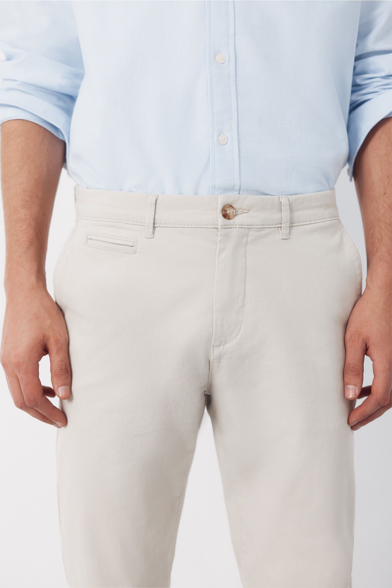 Cortefiel Pantal&oacute;n chino slim fit Beige