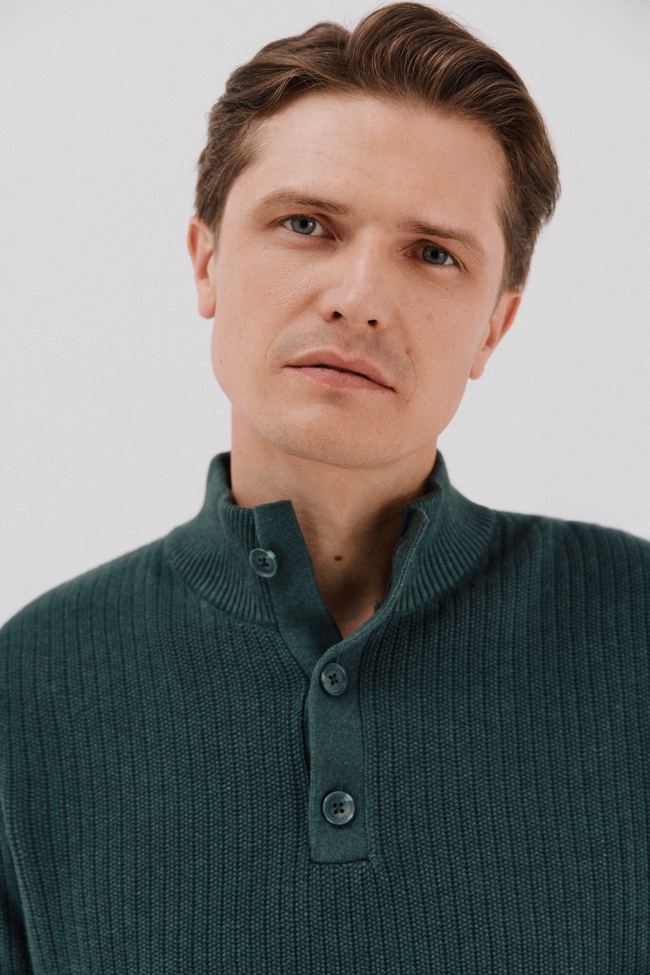 Cortefiel Su&eacute;ter de algod&oacute;n estructura cuello alto Verde oscuro