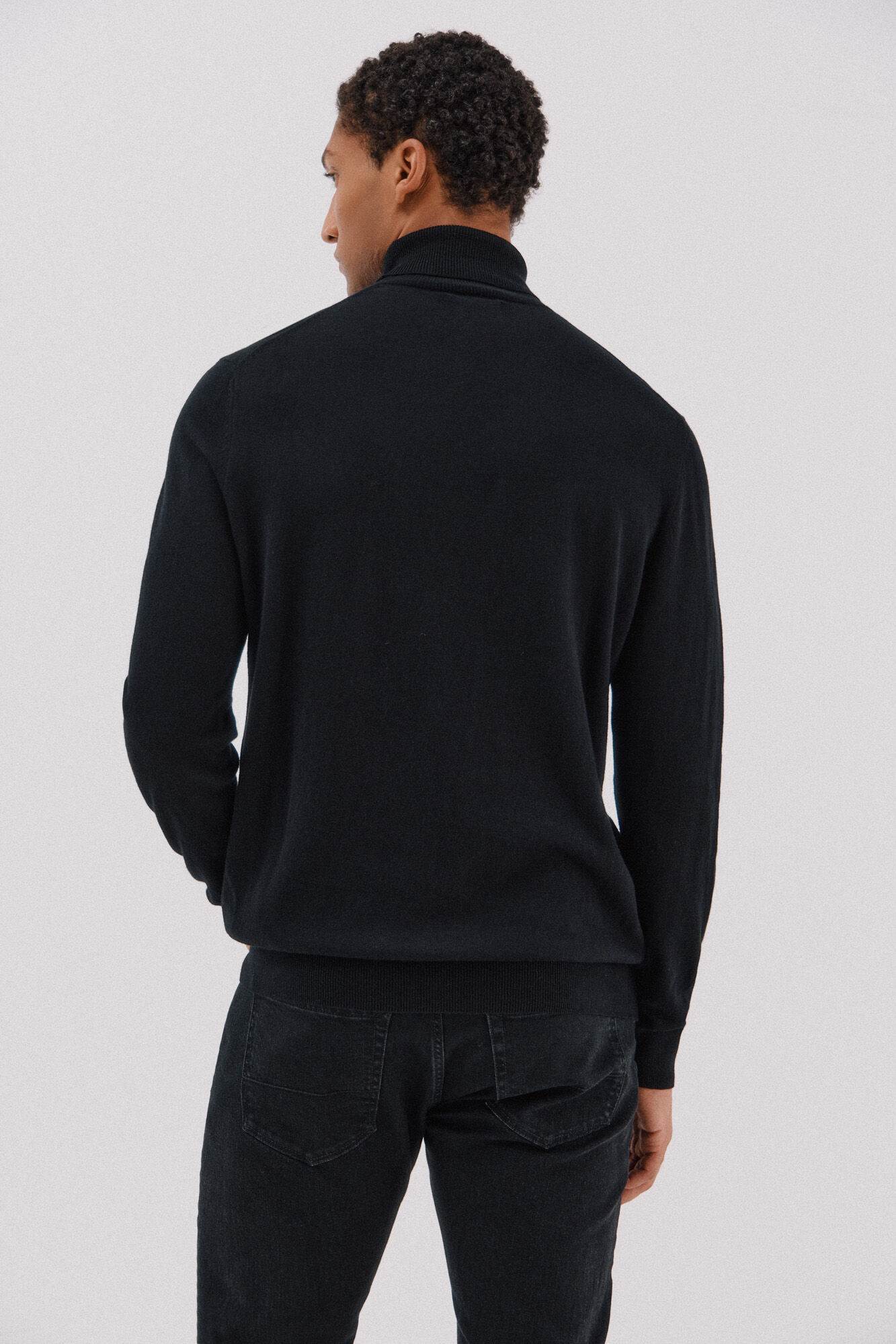 Cortefiel Su&eacute;ter algod&oacute;n cashmere cuello alto Negro