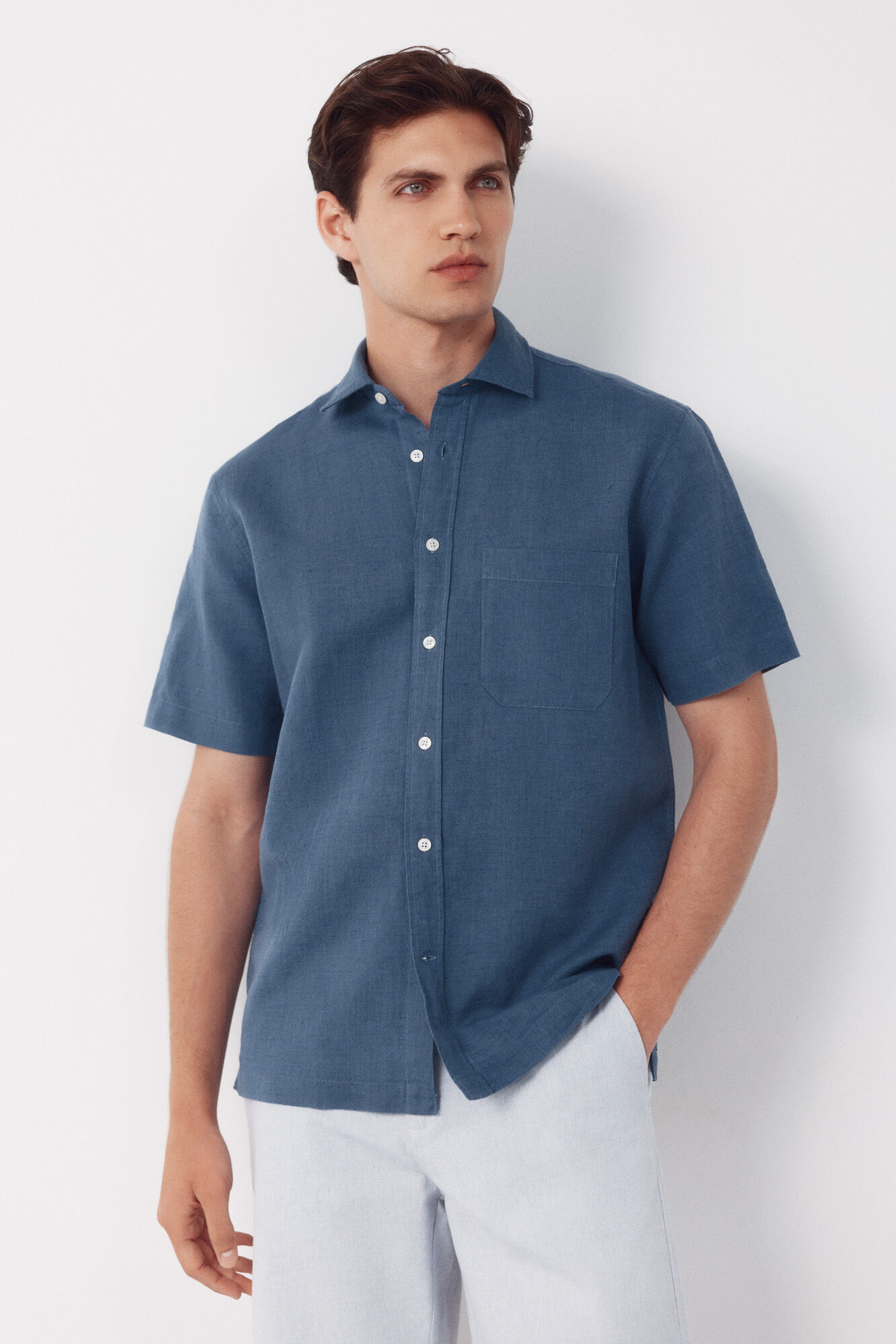 Cortefiel Camisa algod&oacute;n lino lisa manga corta Azul marino