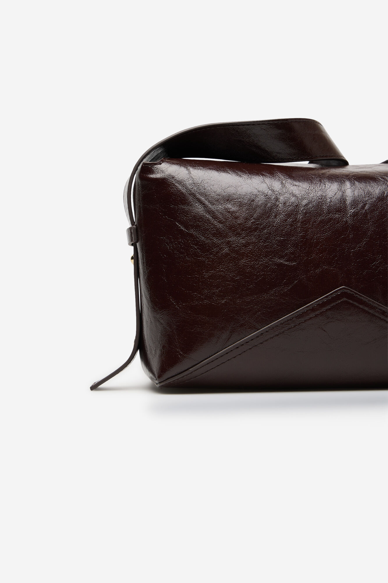 Cortefiel Bolsa de hombro con cortes Granate