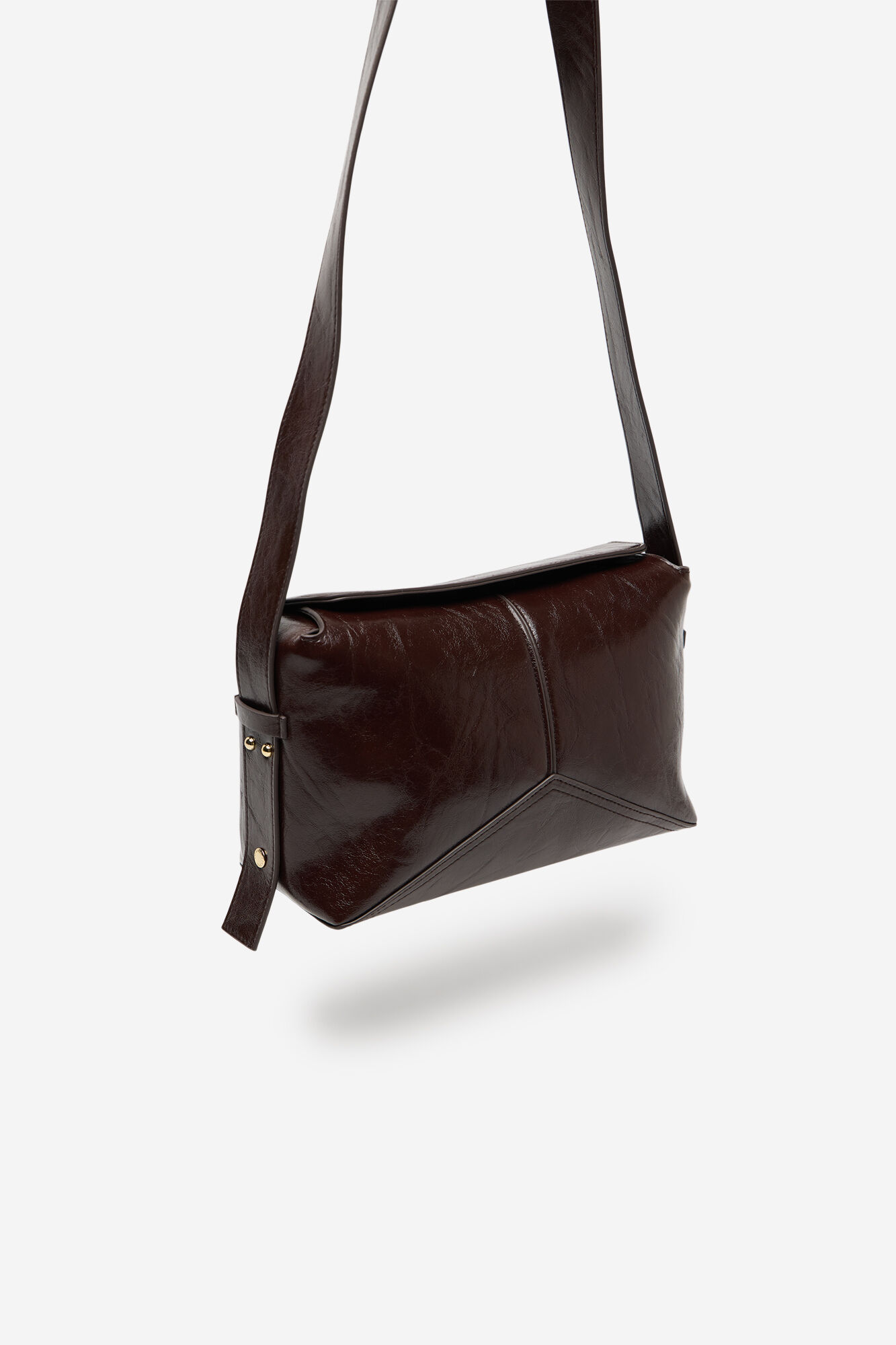 Cortefiel Bolsa de hombro con cortes Granate