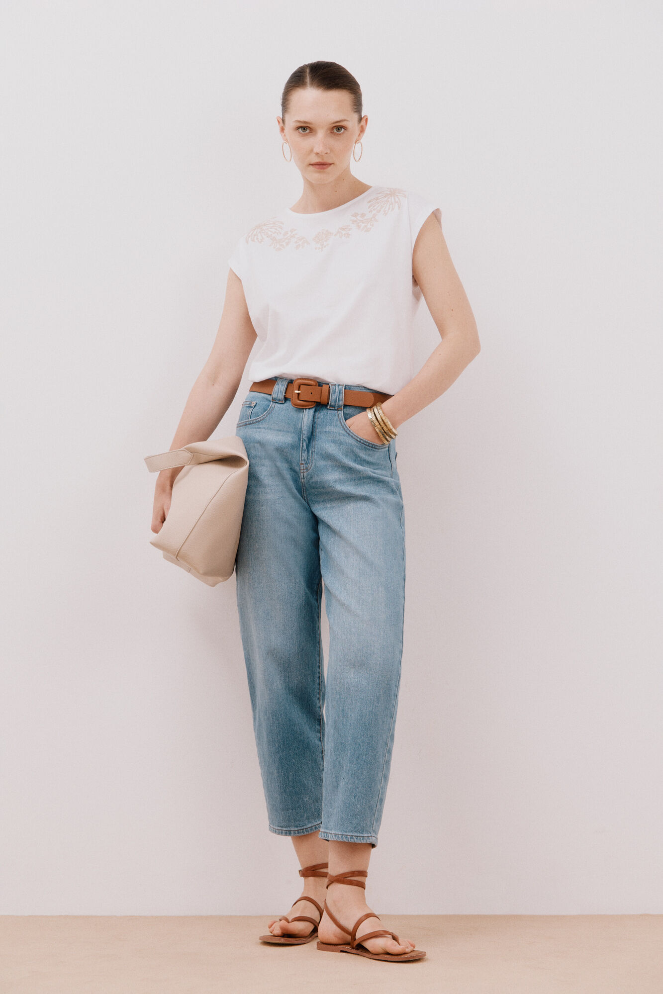 Cortefiel Playera sin mangas estampada y bordada Blanco