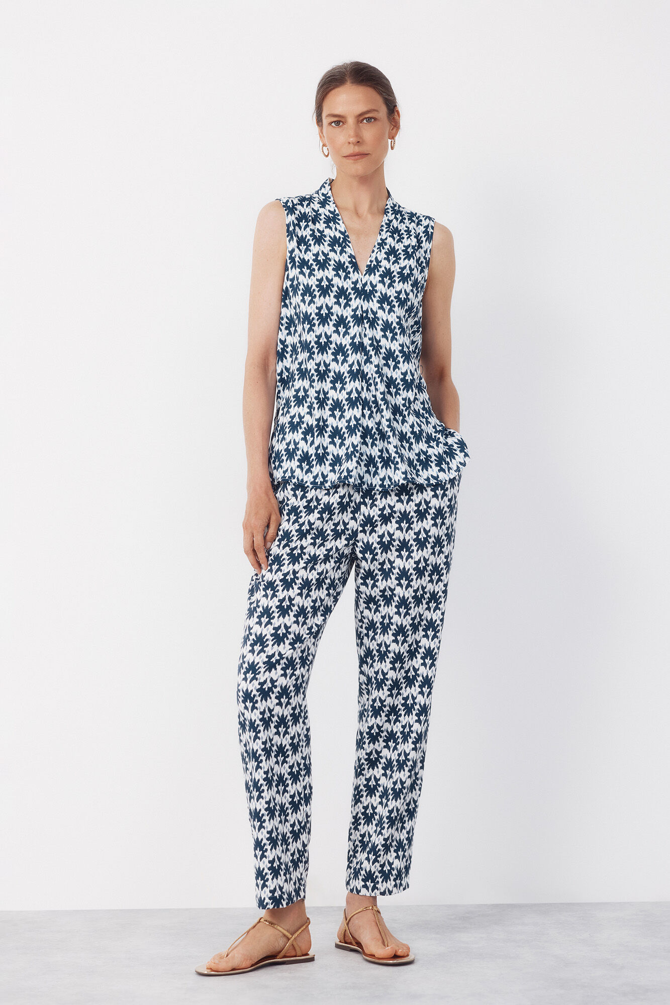 Cortefiel Blusa fluida con pliegues Estampado azul