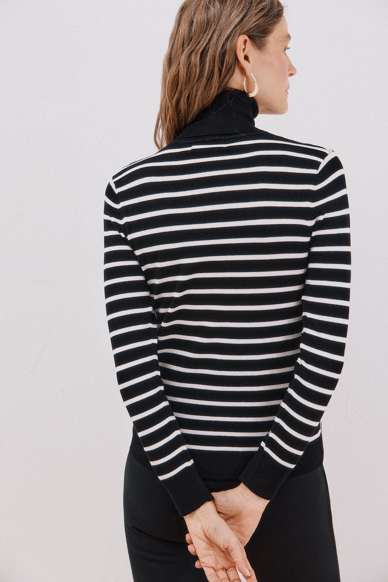 Cortefiel Su&eacute;ter de manga corta Negro