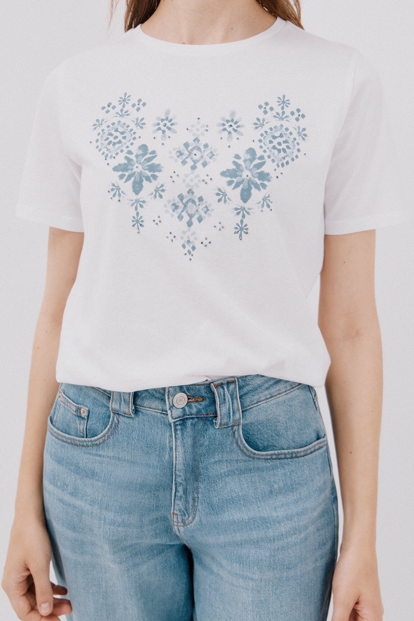 Cortefiel Playera estampado posicional Estampado blanco