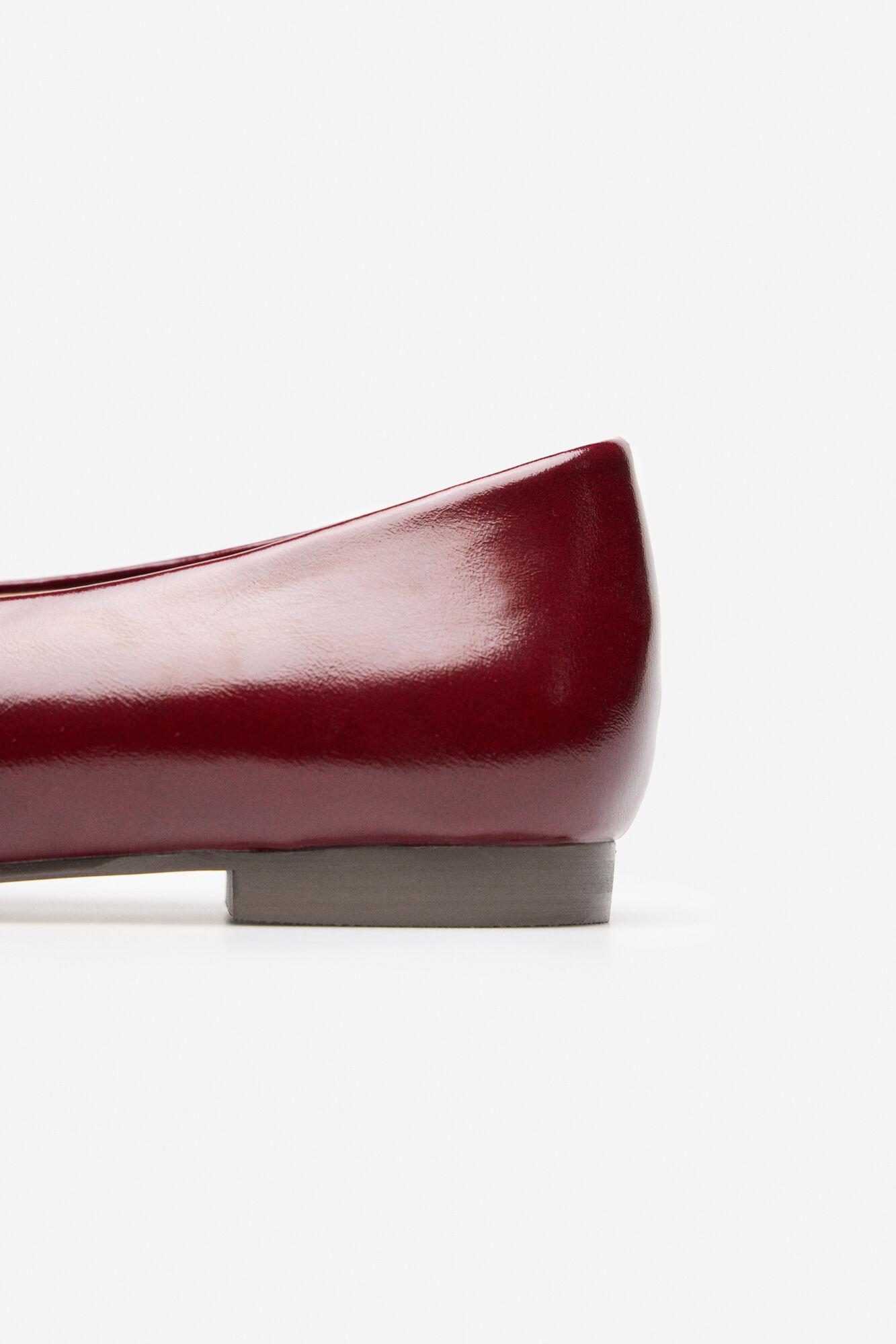 Cortefiel Zapatillas Granate