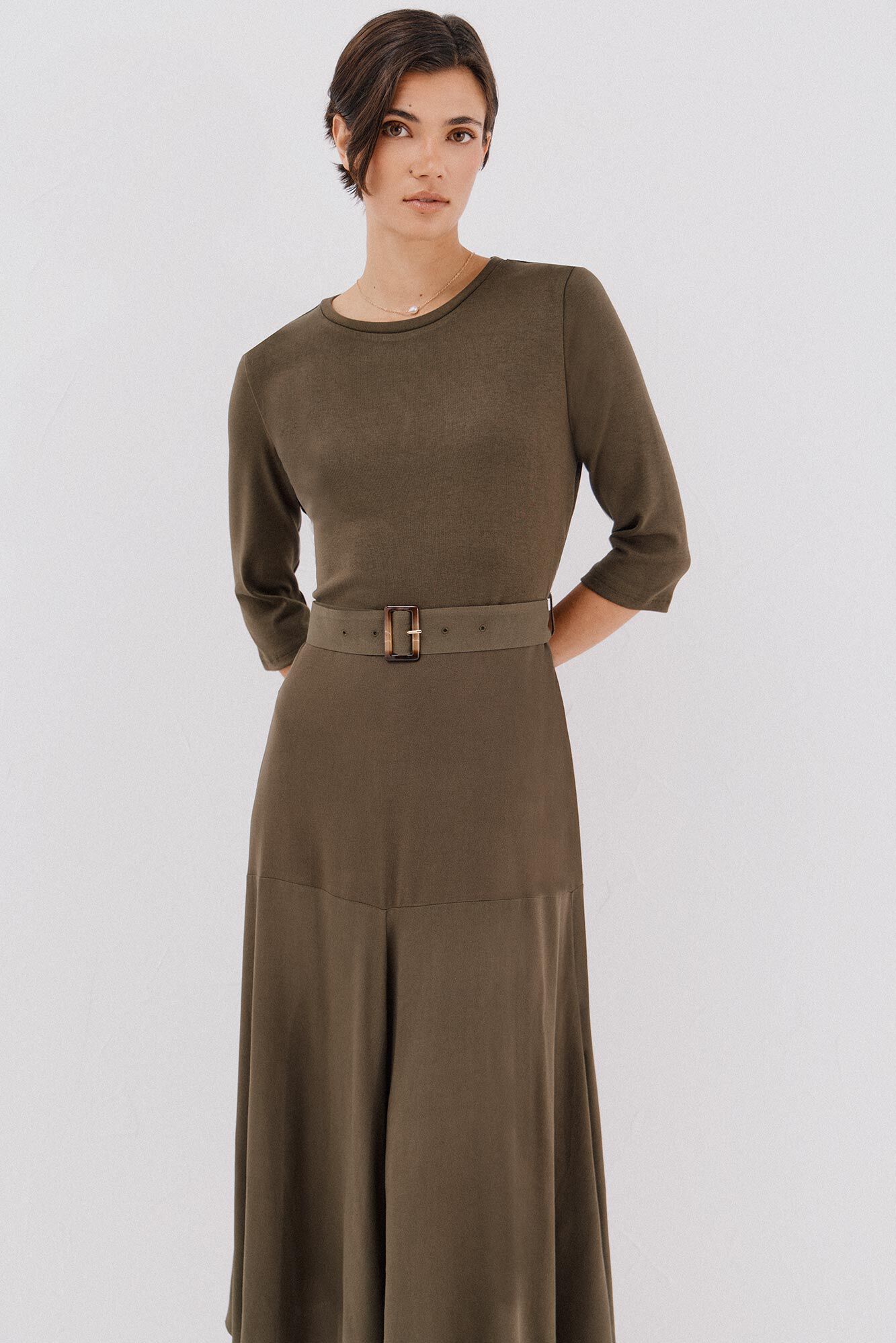 Cortefiel Vestido combinado cintur&oacute;n Kaki