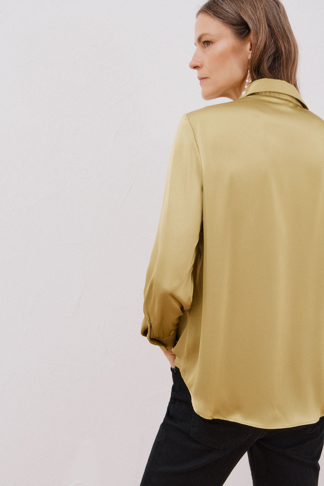 Cortefiel Camisa satinada Amarillo