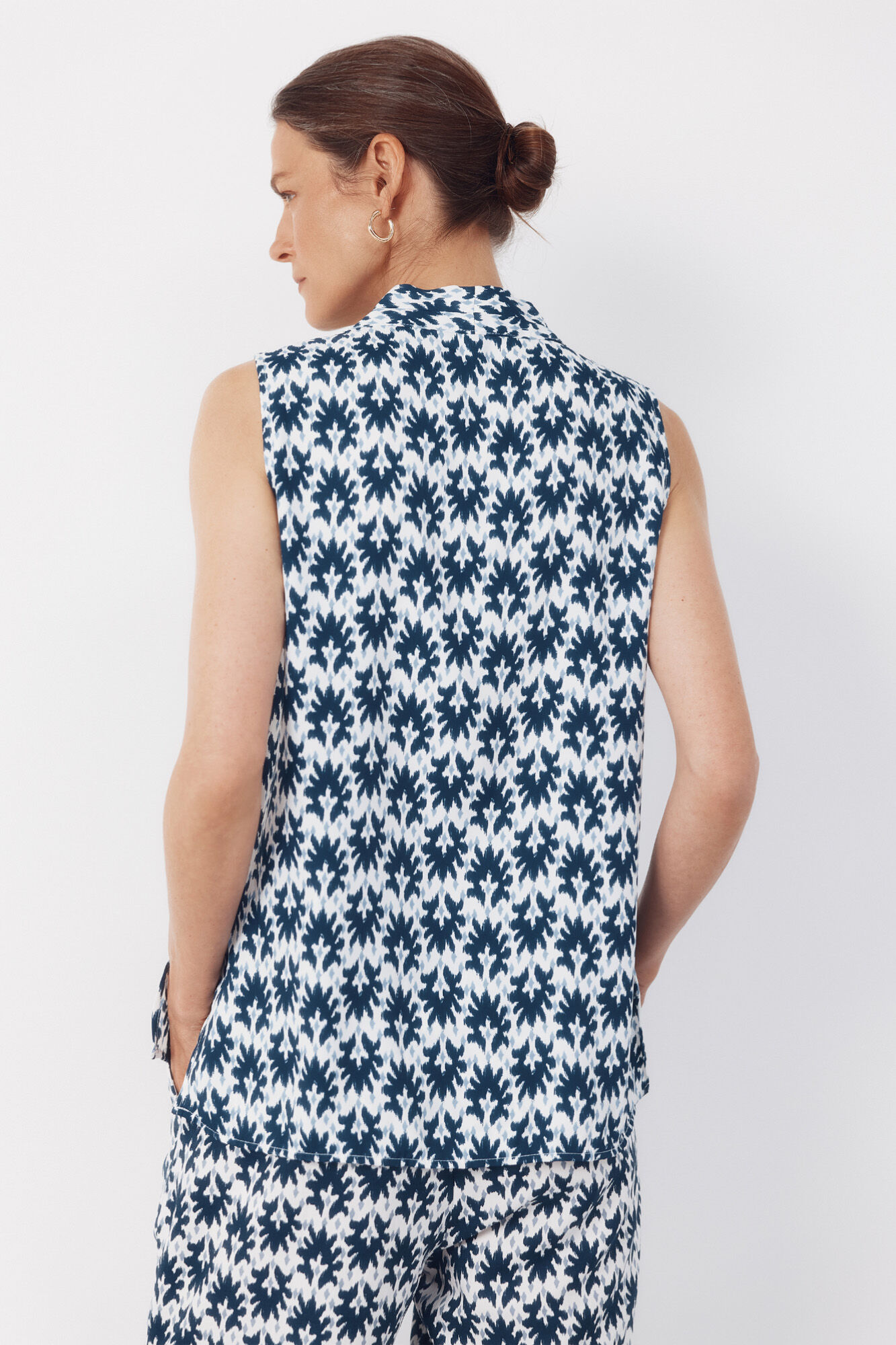 Cortefiel Blusa fluida con pliegues Estampado azul