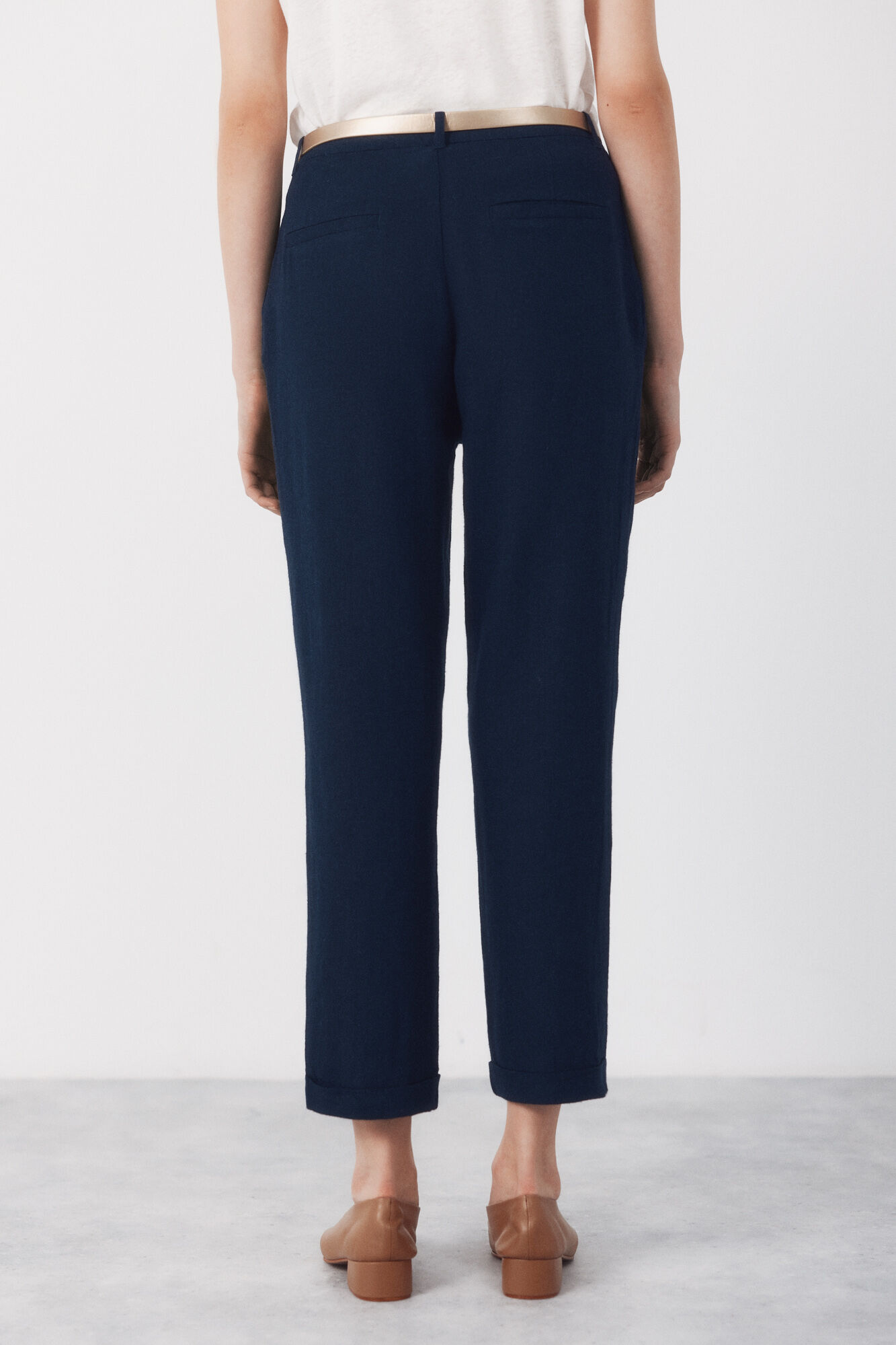 Cortefiel Pantal&oacute;n de lino con dobladillo en el bajo Azul marino
