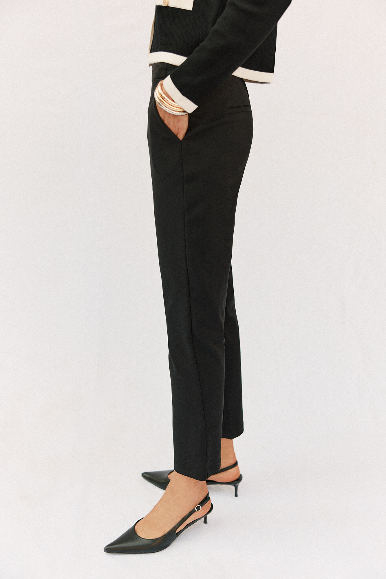 Cortefiel Pantal&oacute;n recto con el&aacute;stico en la espalda Negro