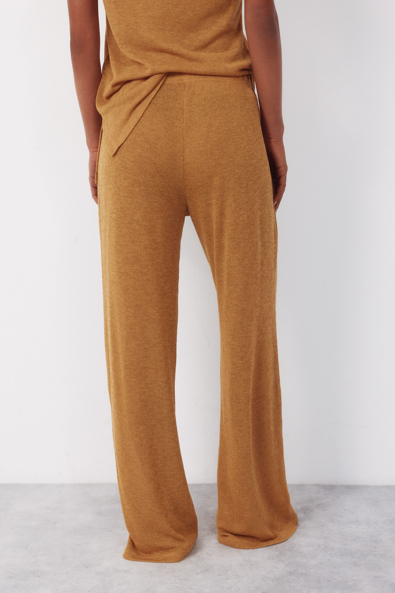 Cortefiel Pantal&oacute;n de tejido Dorado