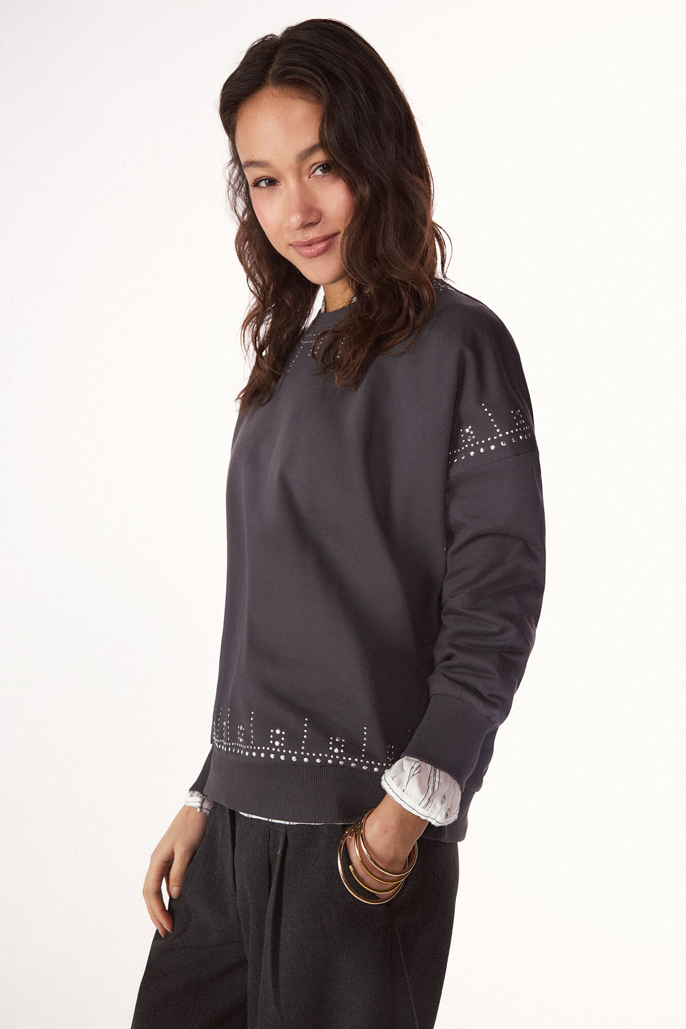 Slowlove Sudadera con tachas Gris