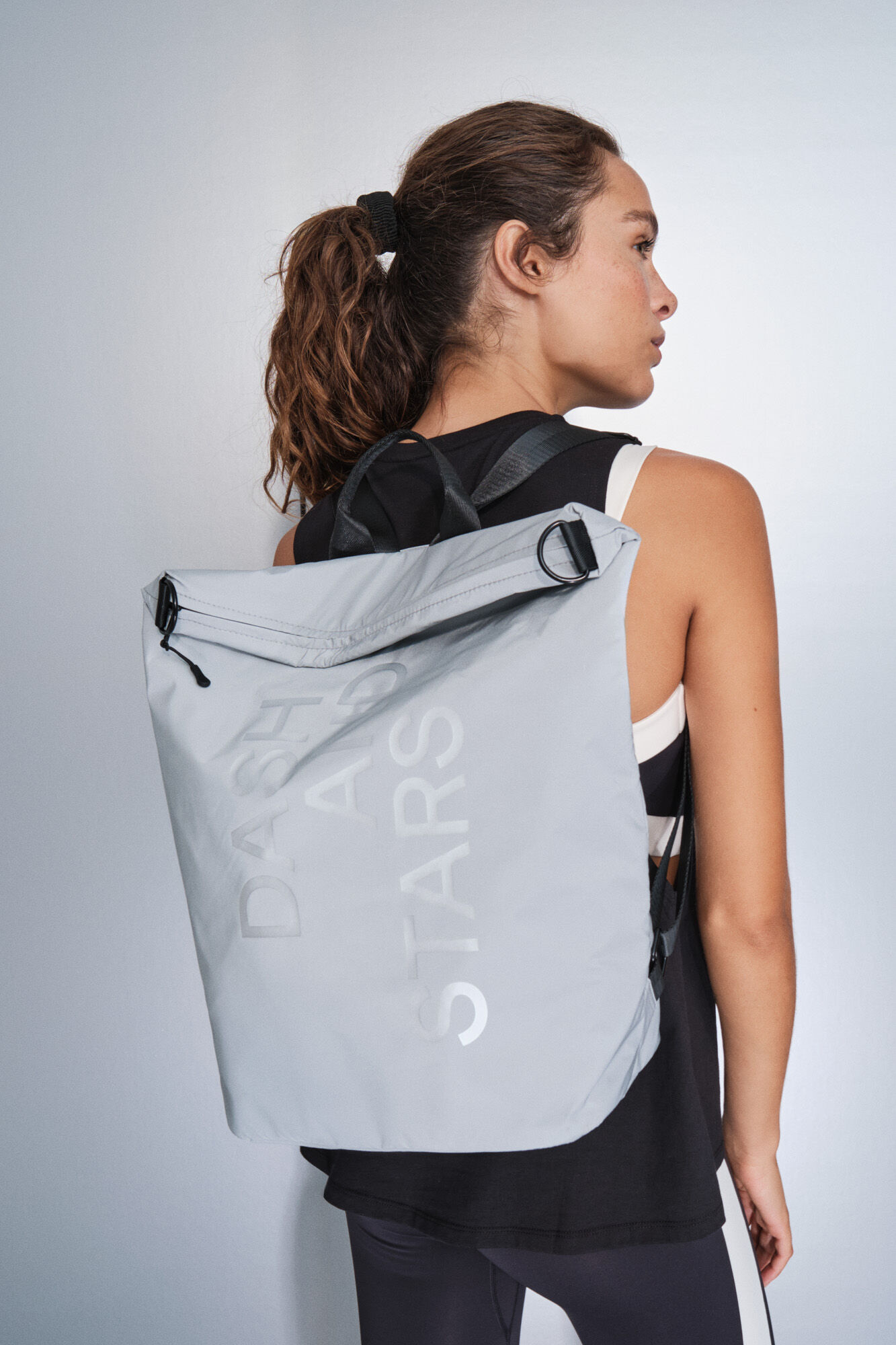 Dash and Stars Mochila multiposici&oacute;n de nailon con efecto met&aacute;lico