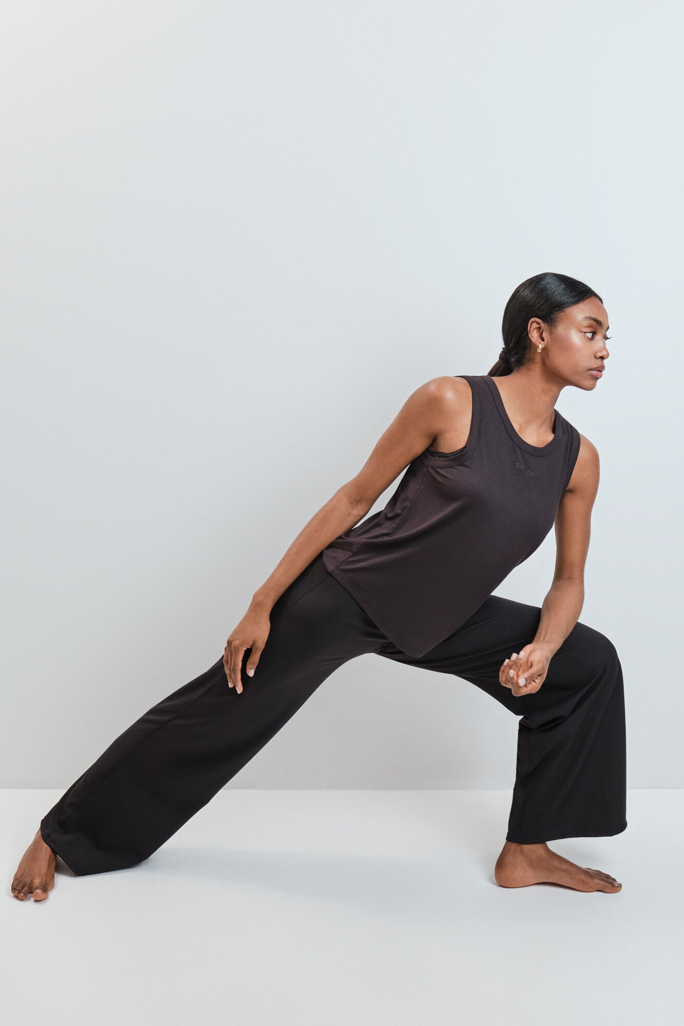 Dash and Stars Pantal&oacute;n largo palazzo acanalado negro