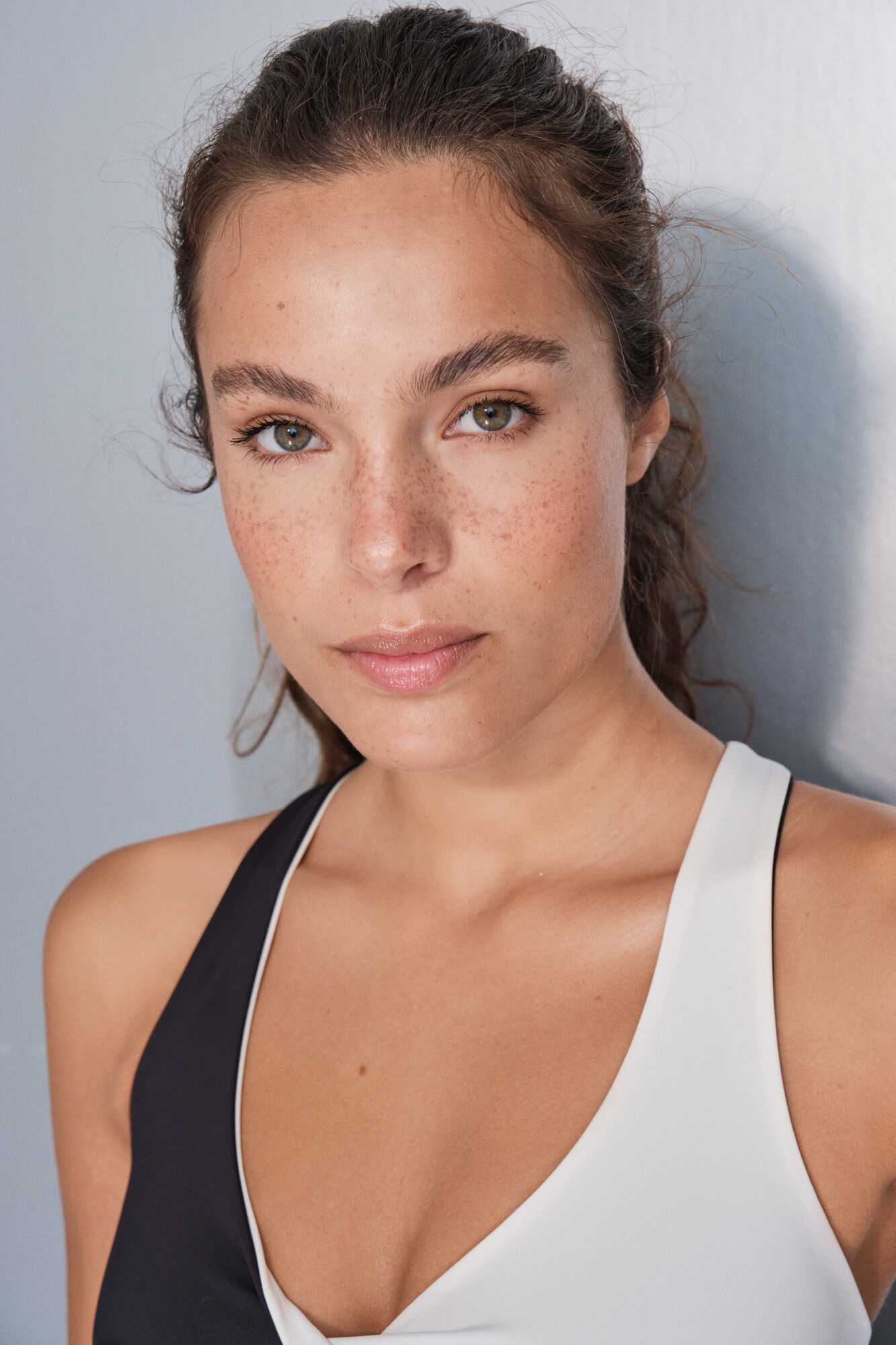 Dash and Stars Brasier deportivo 4D Stretch en blanco y negro negro