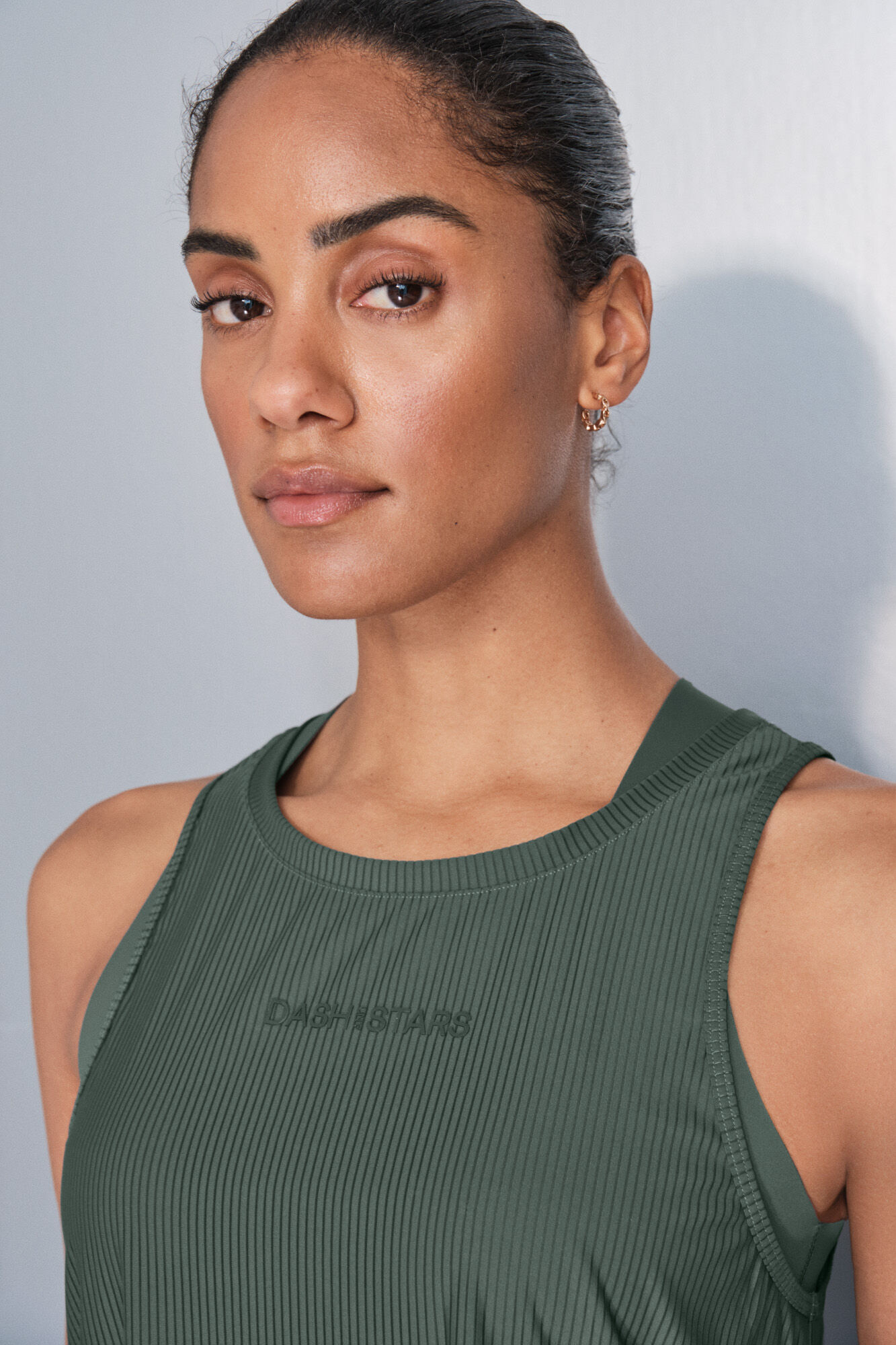 Dash and Stars Playera verde de cuello halter verde