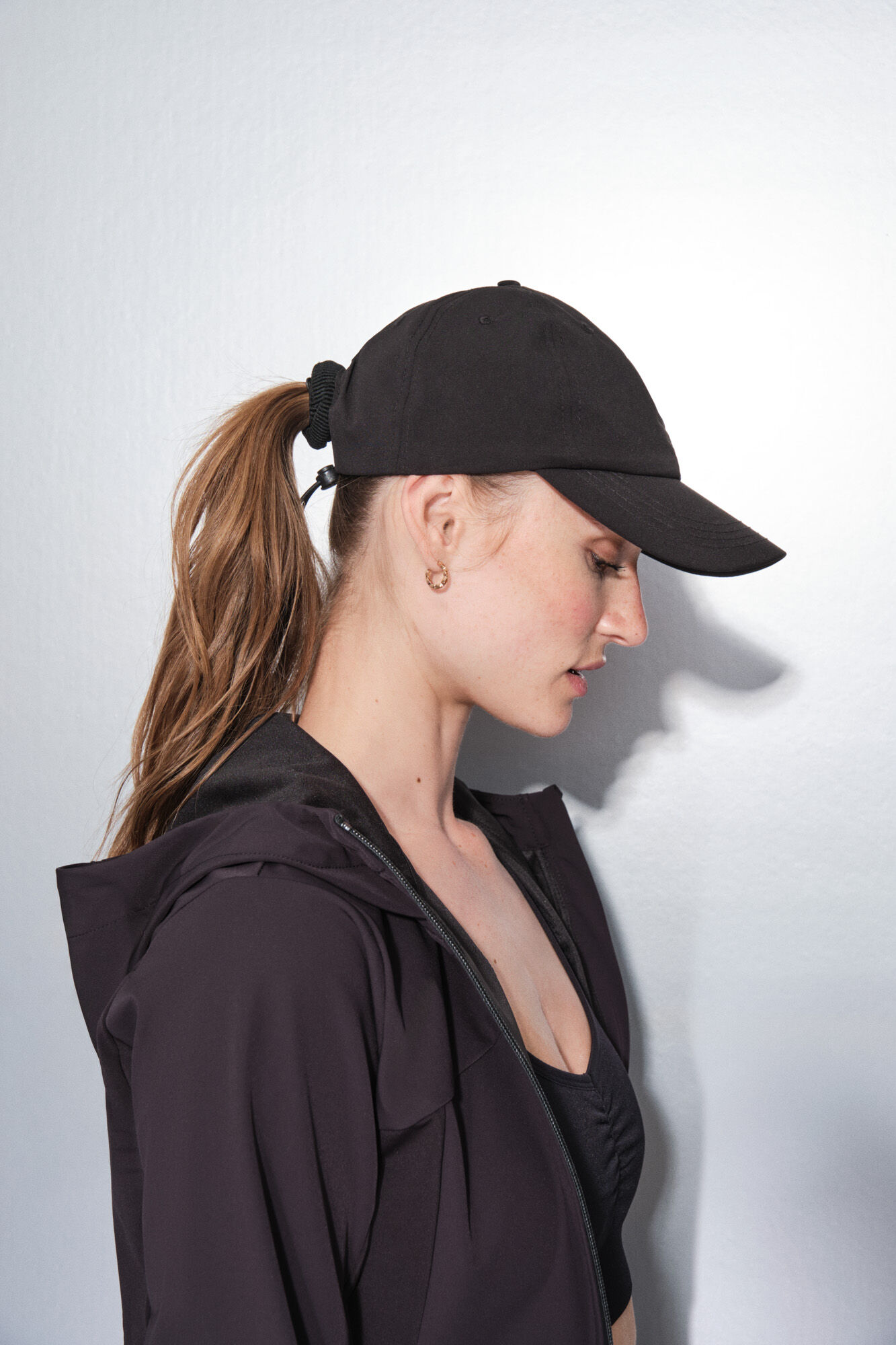 Dash and Stars Gorra t&eacute;cnica ajustable con logo negro