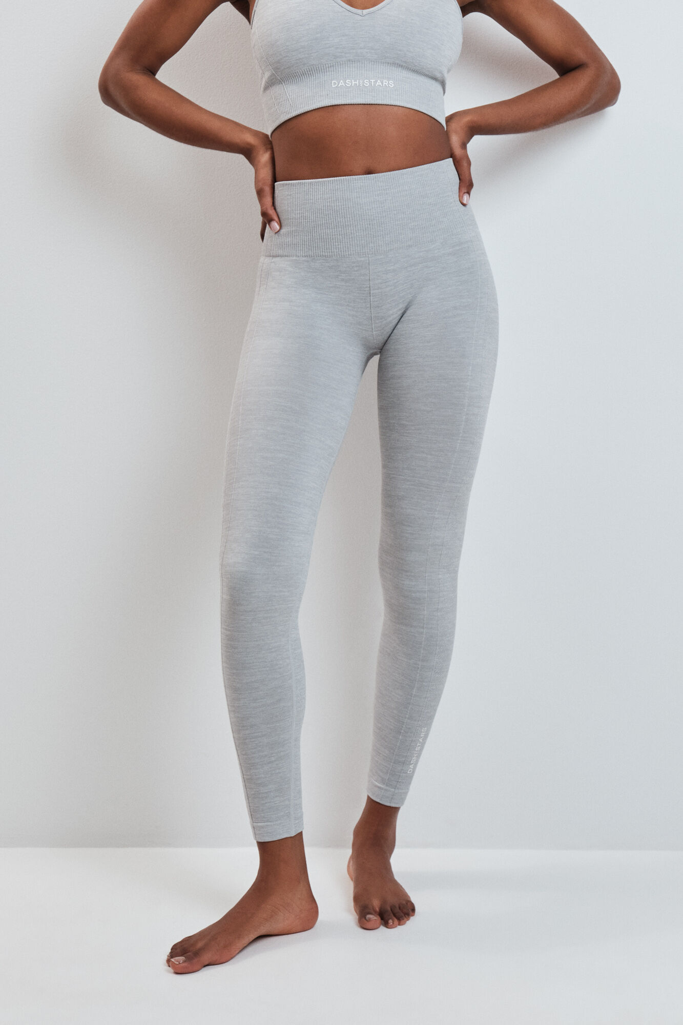Dash and Stars Leggings largo SEAMLESS COMFORT gris