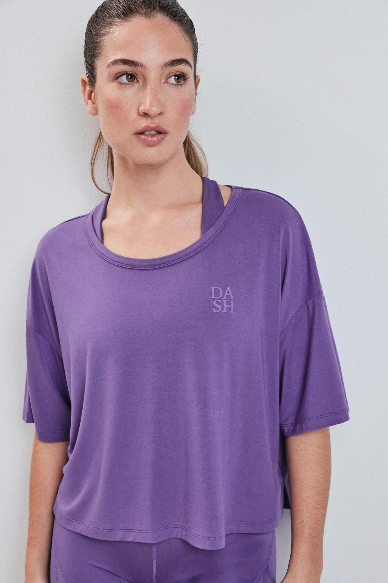 Dash and Stars Playera manga corta extra suave morada