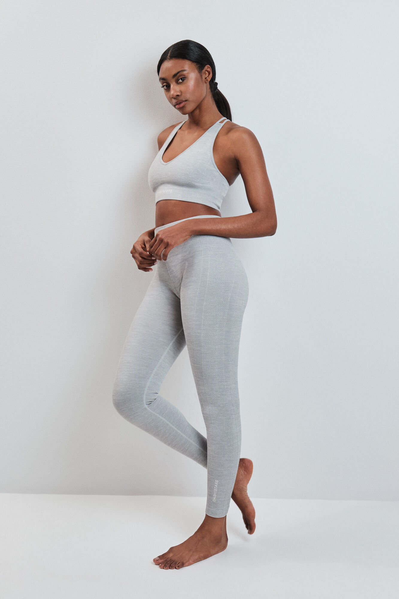 Dash and Stars Leggings largo SEAMLESS COMFORT gris