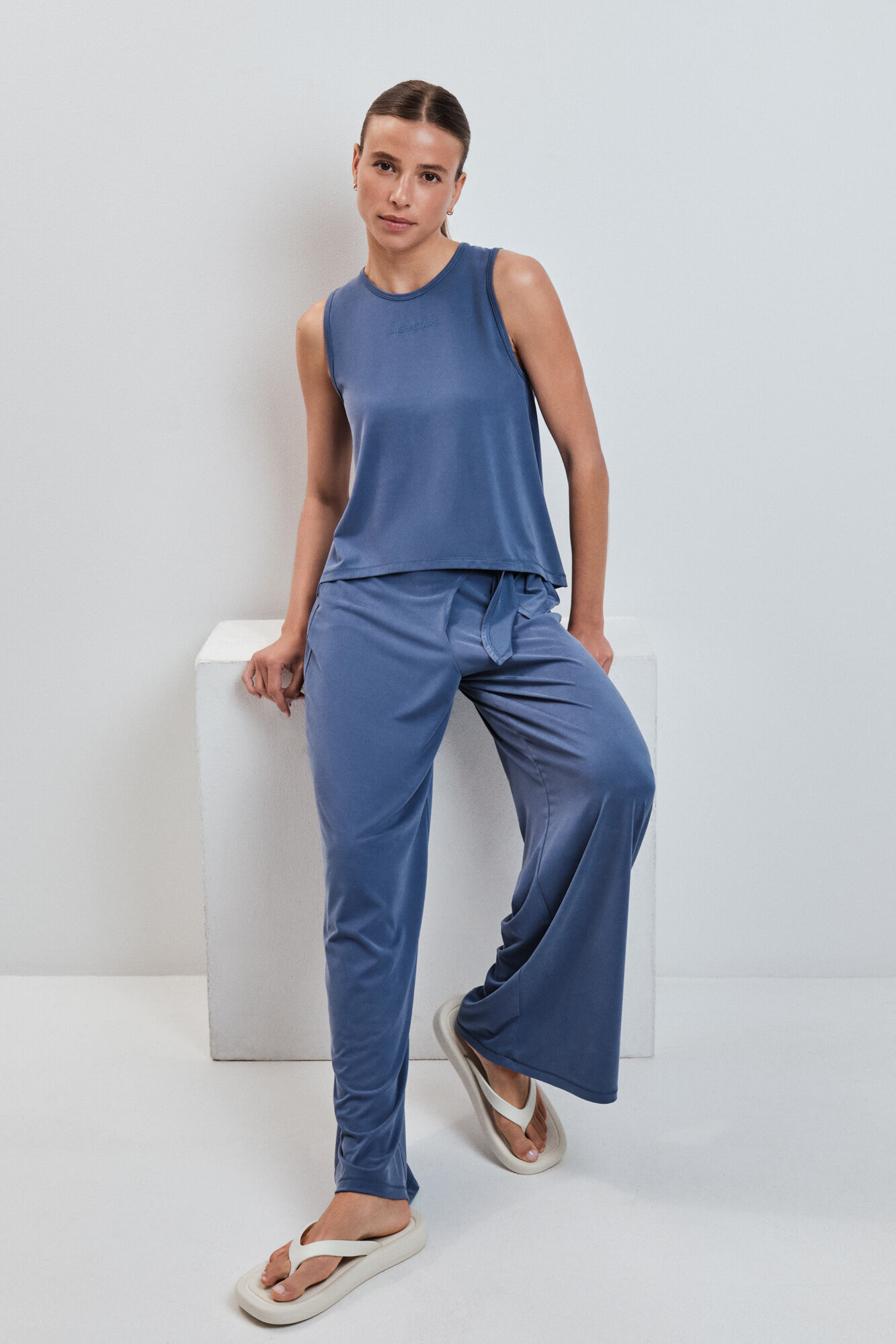Dash and Stars Playera sin mangas tacto suave azul azul