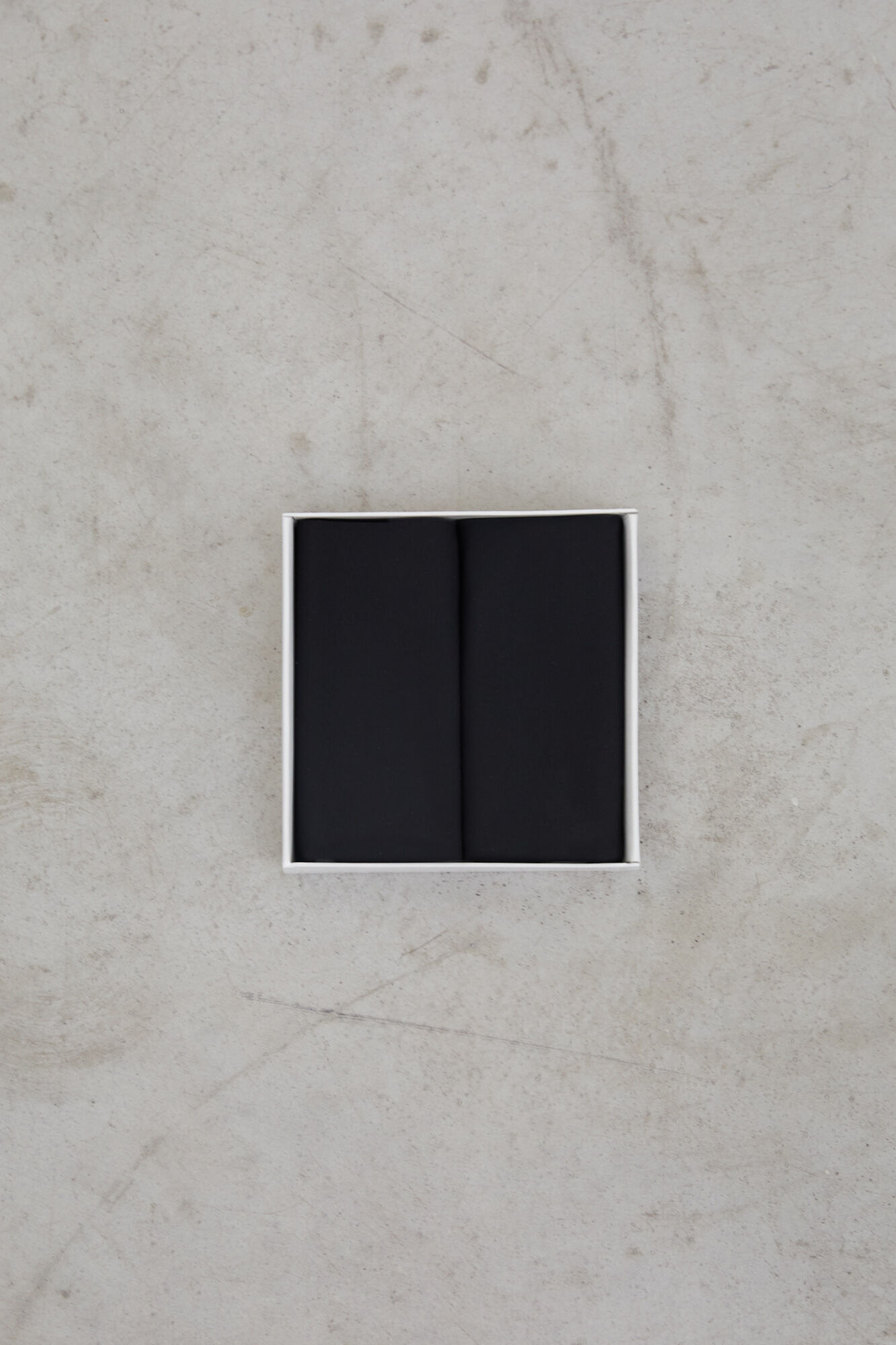 Dash and Stars Pack de 2 panties brasile&ntilde;as negras cortadas a l&aacute;ser negro