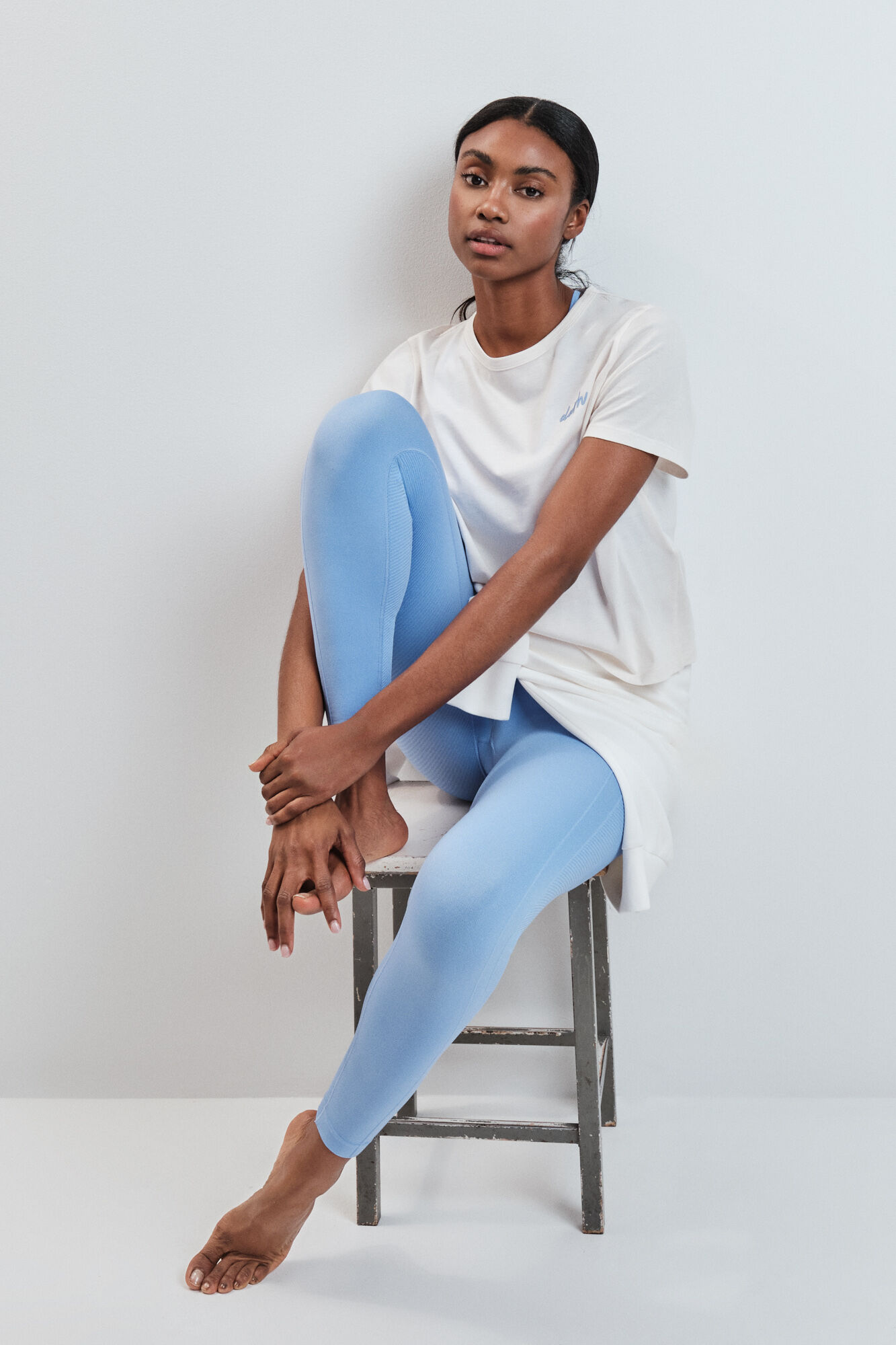 Dash and Stars Playera manga corta extra suave blanca