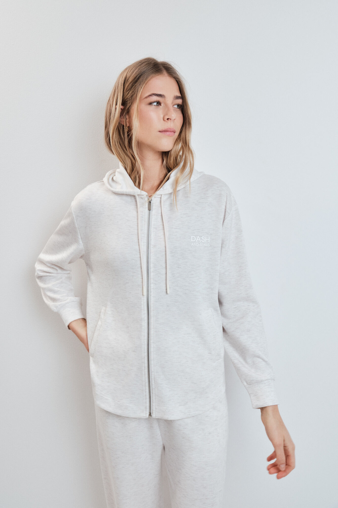 Dash and Stars Chamarra con capucha de viscosa suave gris gris