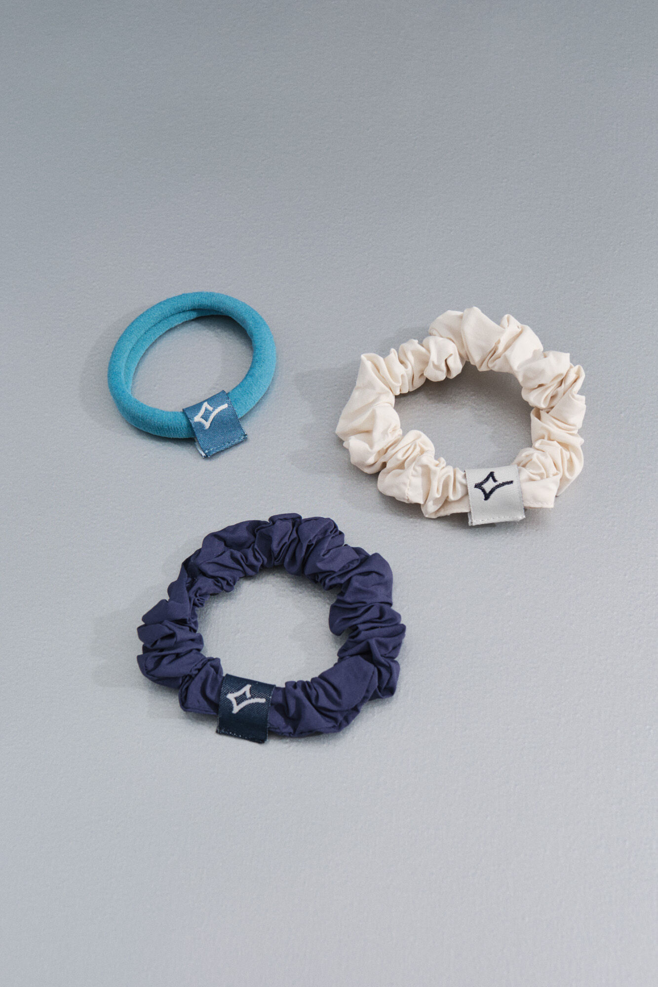 Dash and Stars Paquete de 3 bandas para el cabello blanco