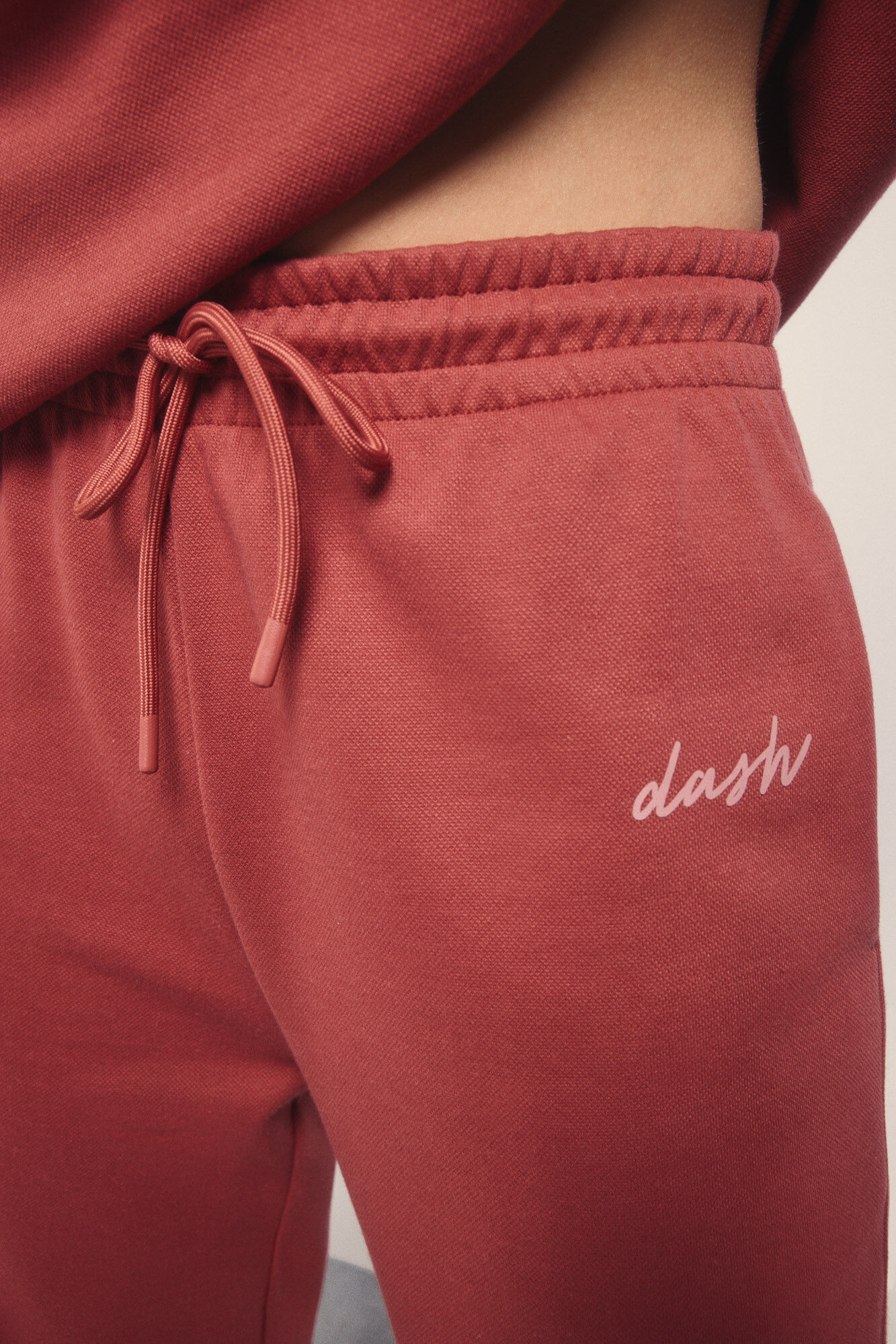 Dash and Stars Pantal&oacute;n recto felpa piqu&eacute; granate p&uacute;rpura