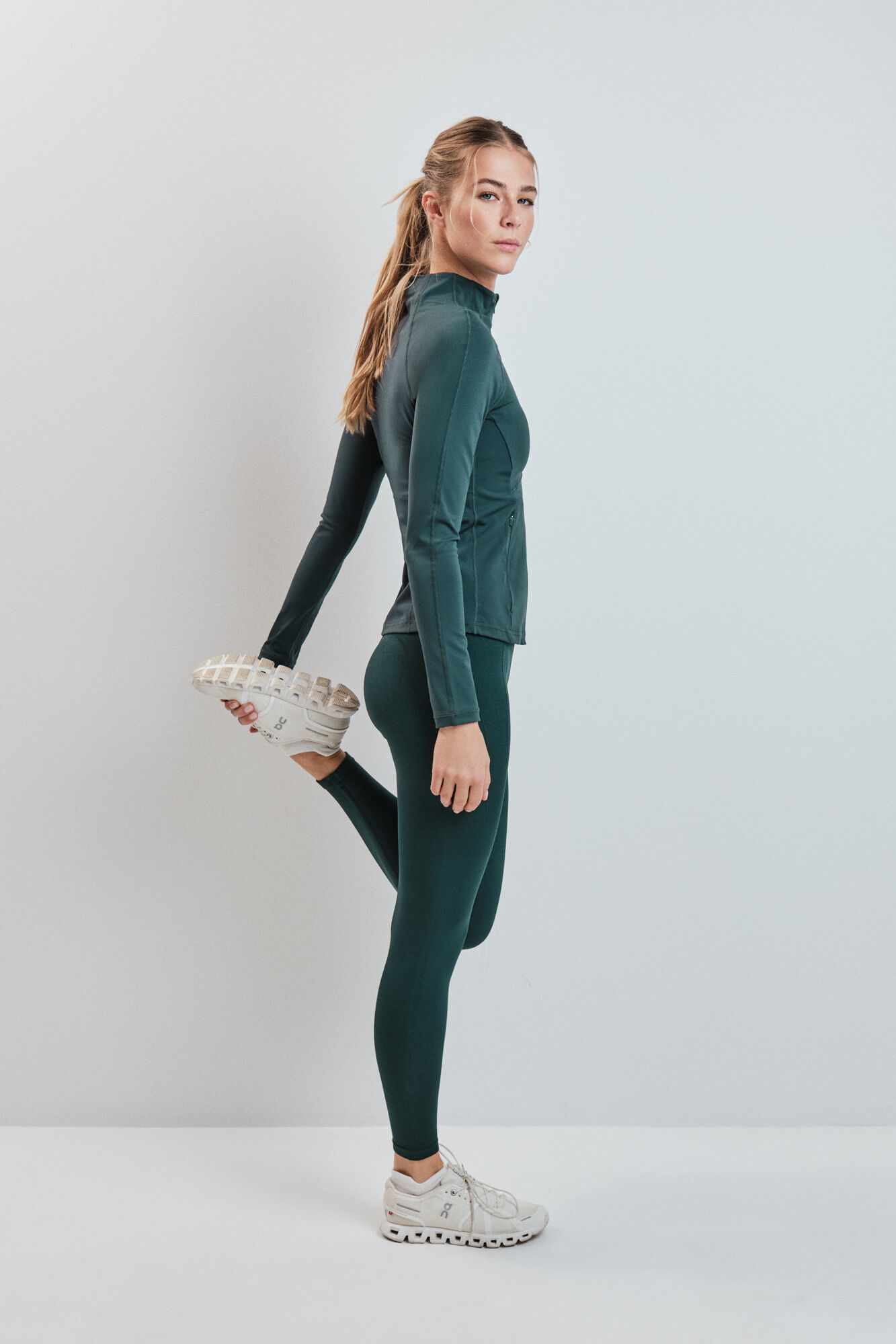 Dash and Stars Chamarra entallada verde verde