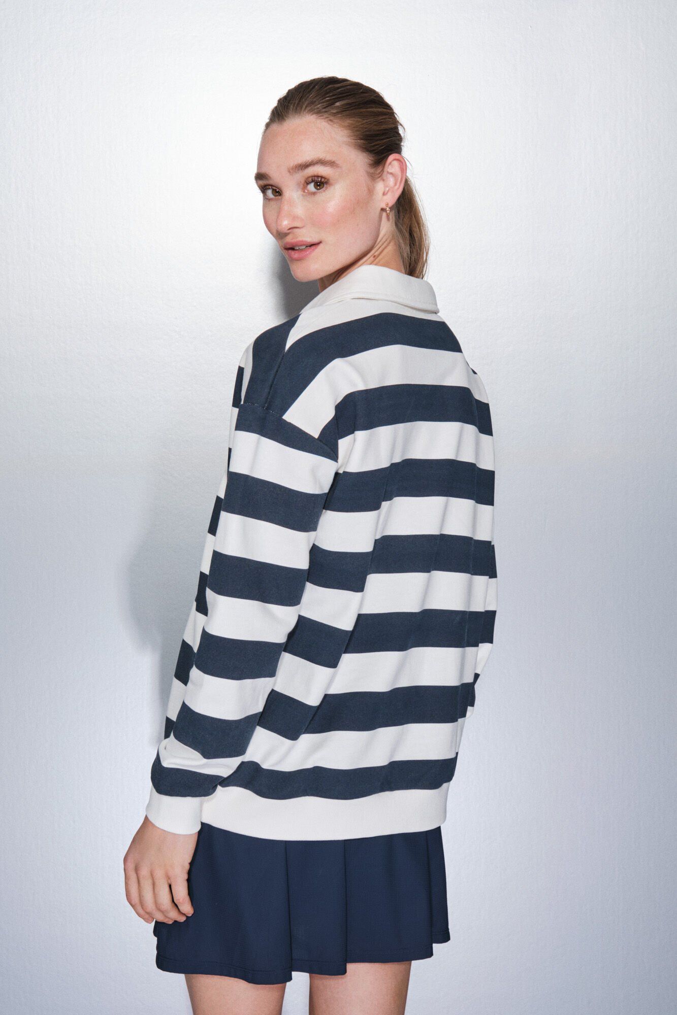 Dash and Stars Sudadera de forro polar 100% algod&oacute;n con estampado de rayas azul