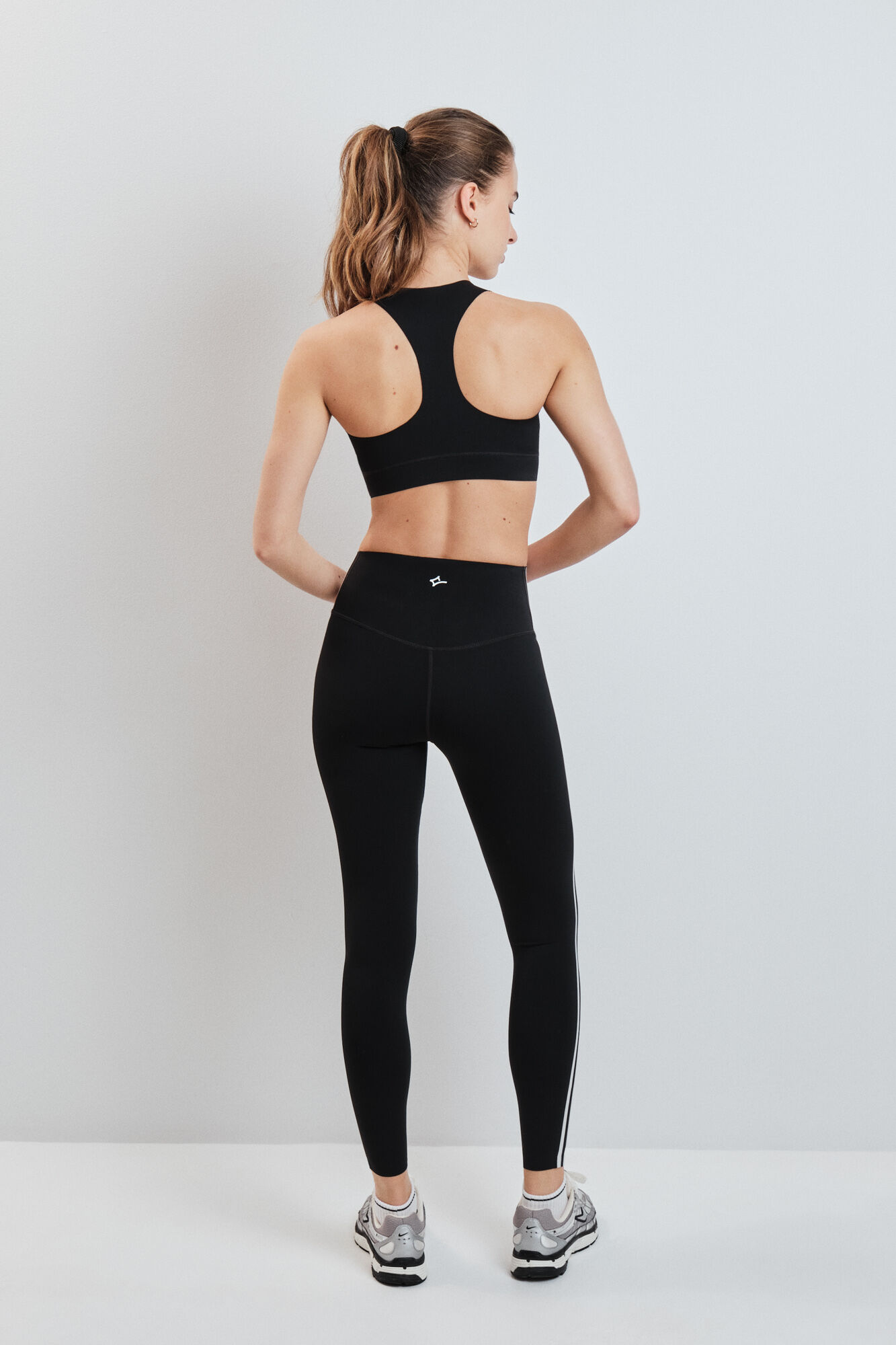 Dash and Stars Leggings COMPRESSIVE largas negras negro