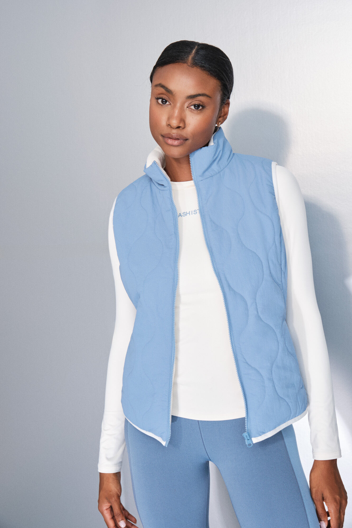 Dash and Stars Acolchado acolchado con chaleco azul