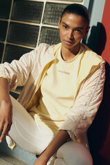 Dash and Stars Chamarra ligera reversible con capucha amarilla estampado