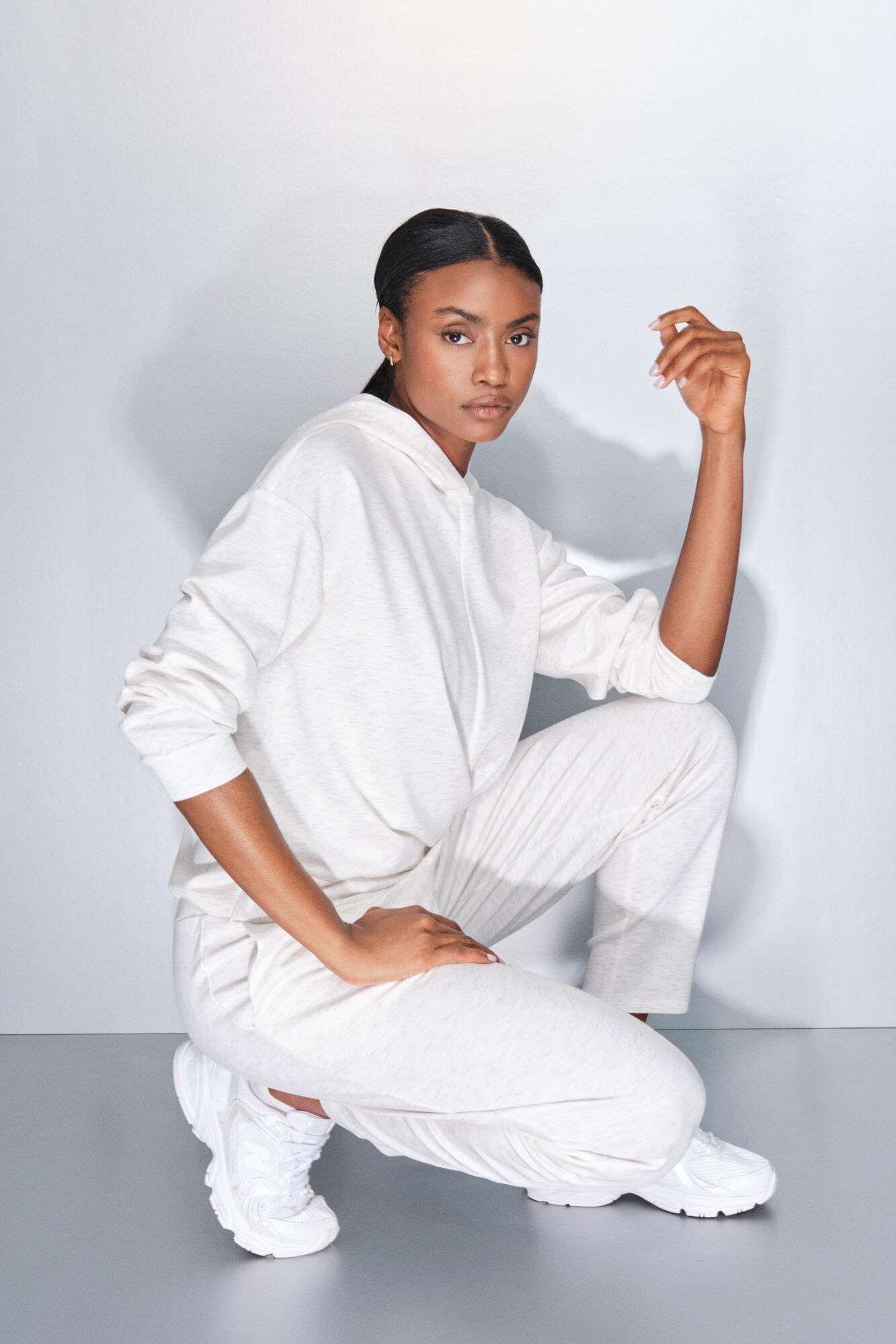 Dash and Stars Pantal&oacute;n jogger blanco