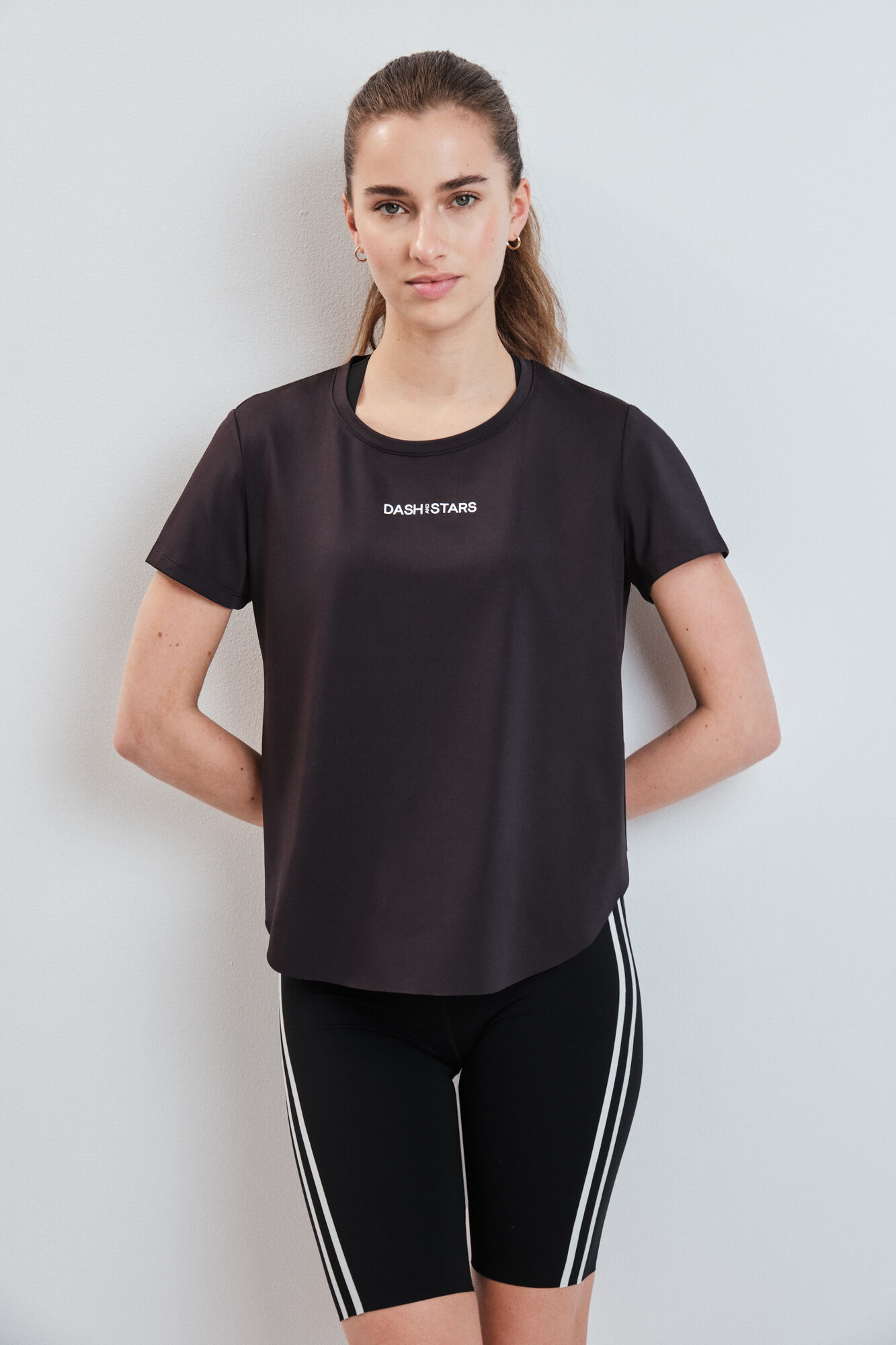 Dash and Stars Playera t&eacute;cnica con panel de malla negra negro